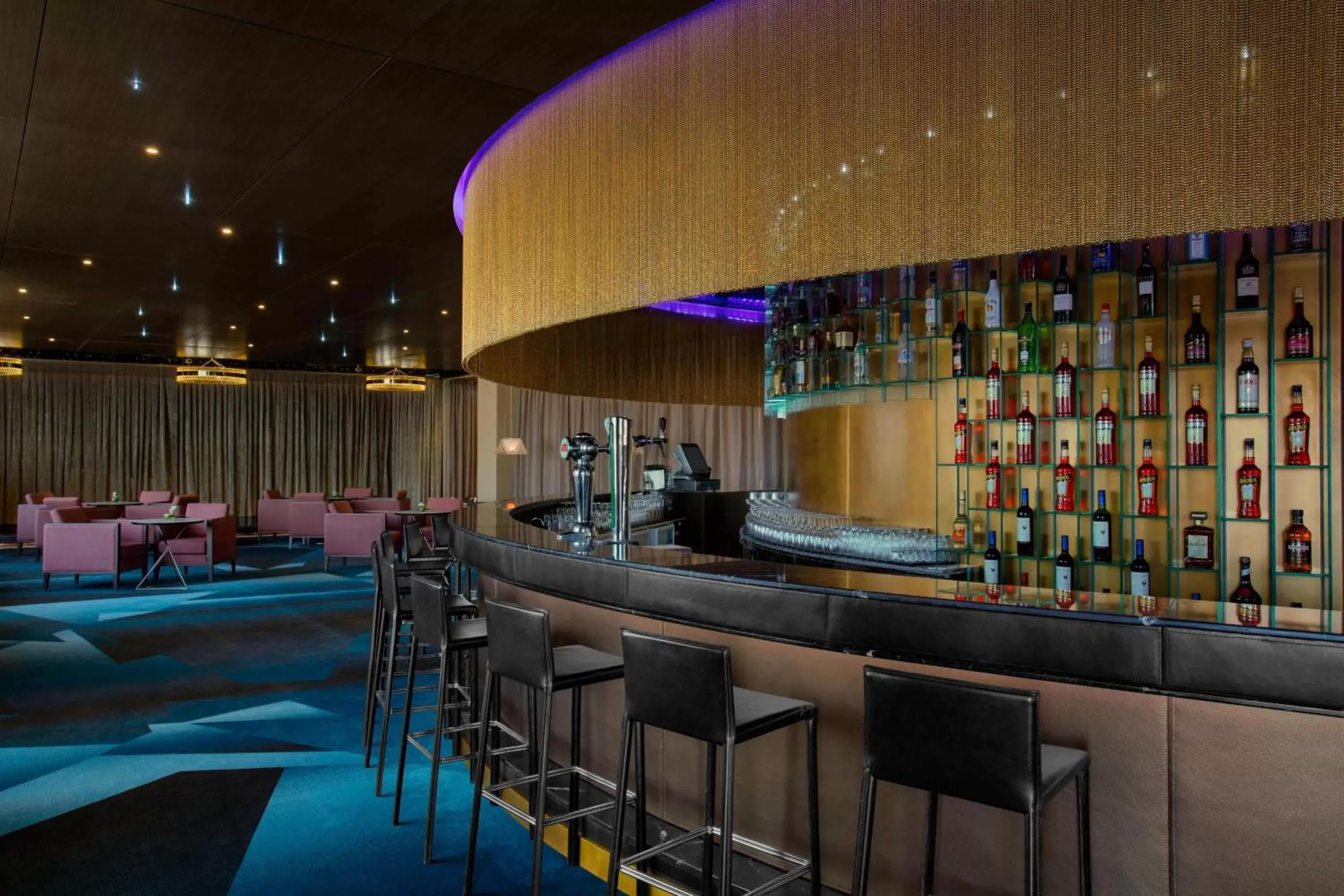 Lounge or bar, Lounge/Bar in The Westin Doha Hotel & Spa
