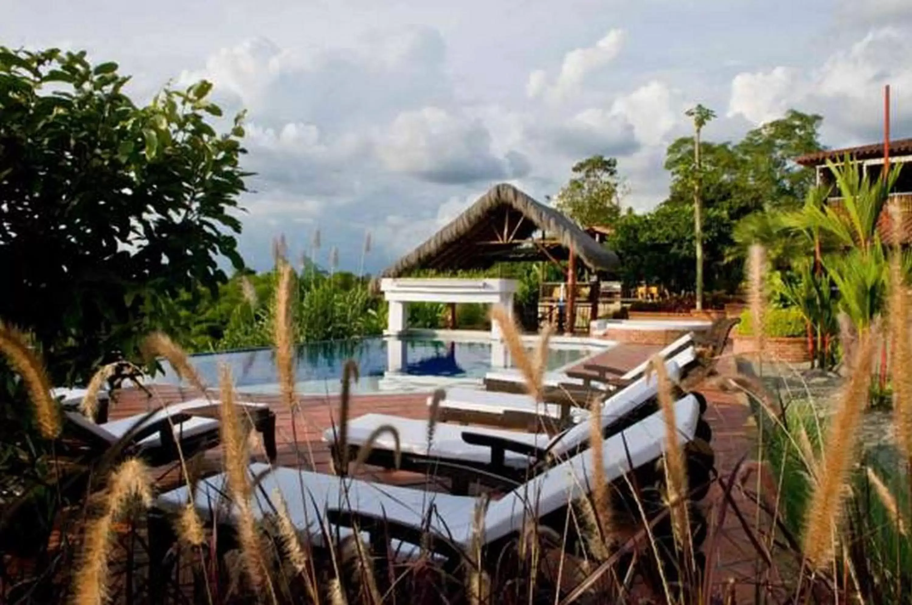 Swimming Pool in Hotel Hacienda Combia