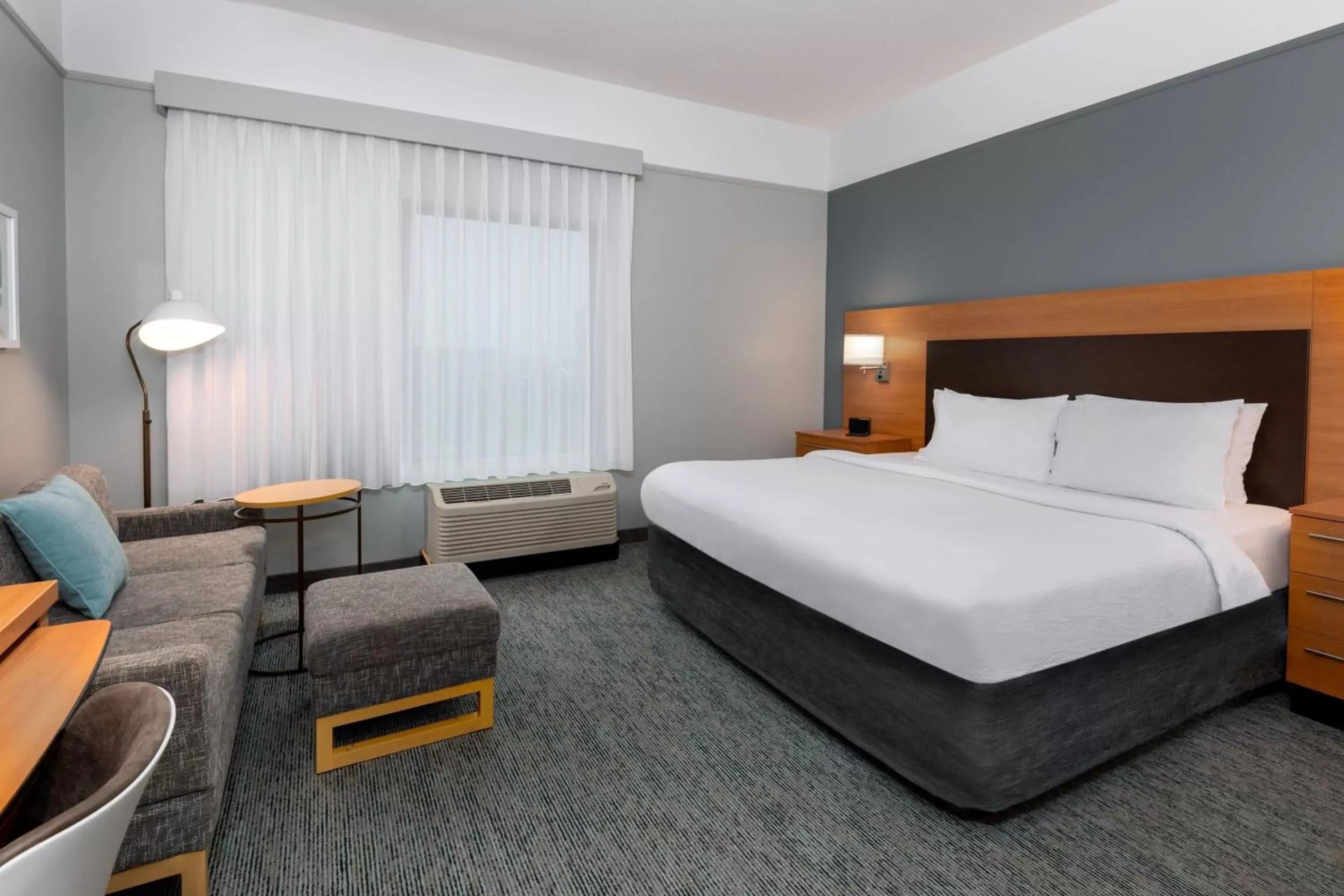 Photo of the whole room, Bed in TownePlace Suites Buffalo Airport