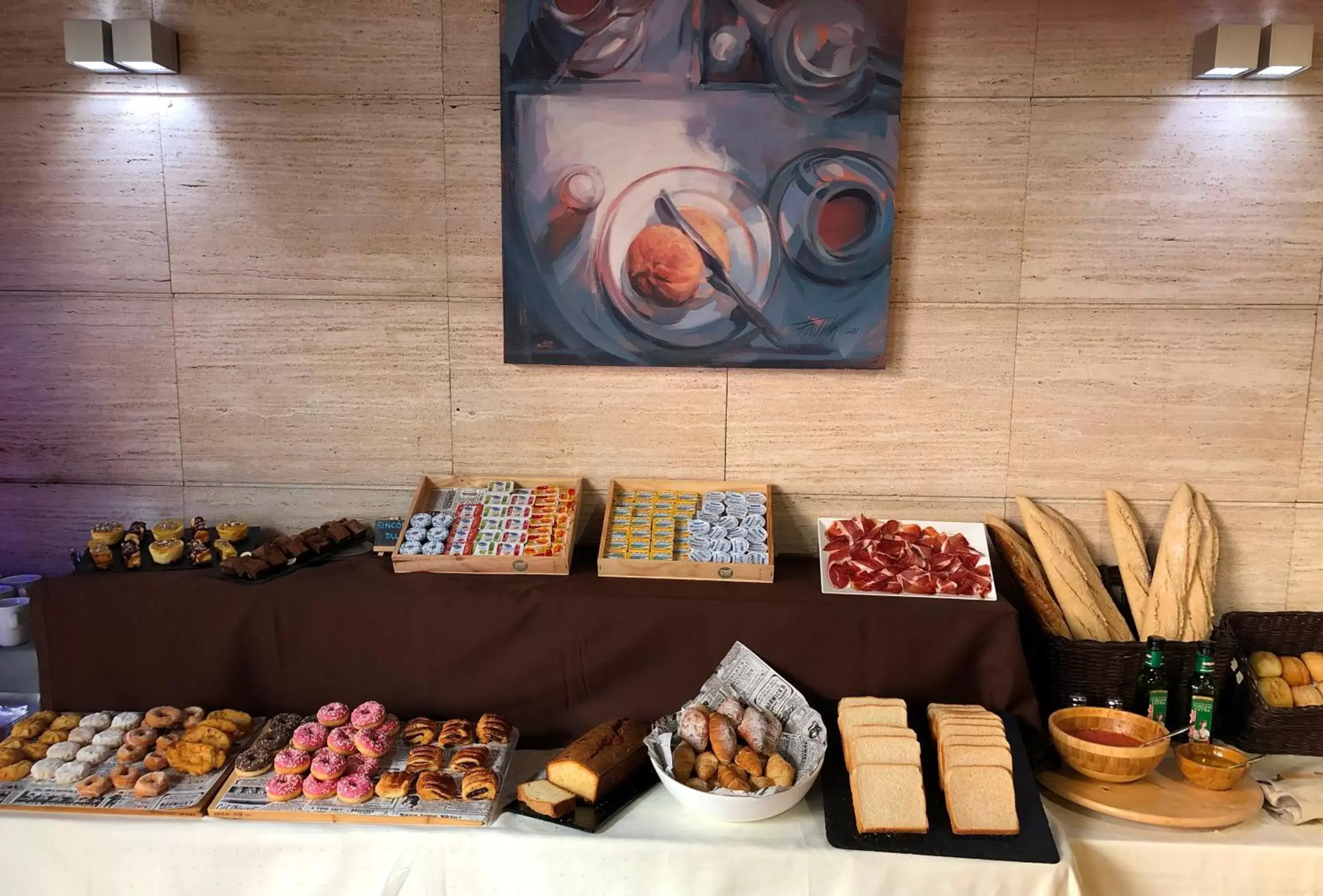 Buffet breakfast in Oca Villa de Avilés Hotel