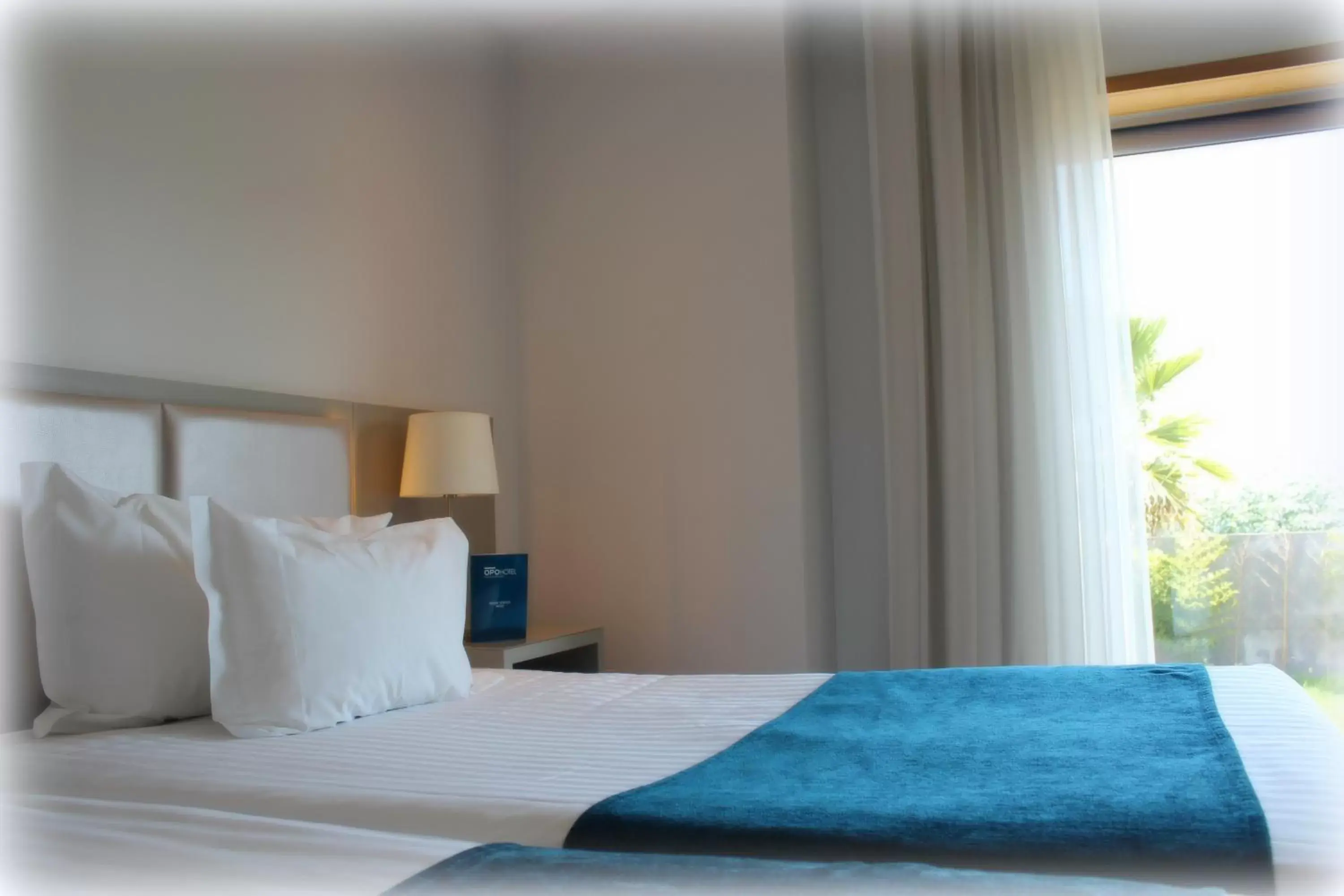 Bed in OPOHOTEL Porto Aeroporto Bed in OPOHOTEL Porto Aeroporto