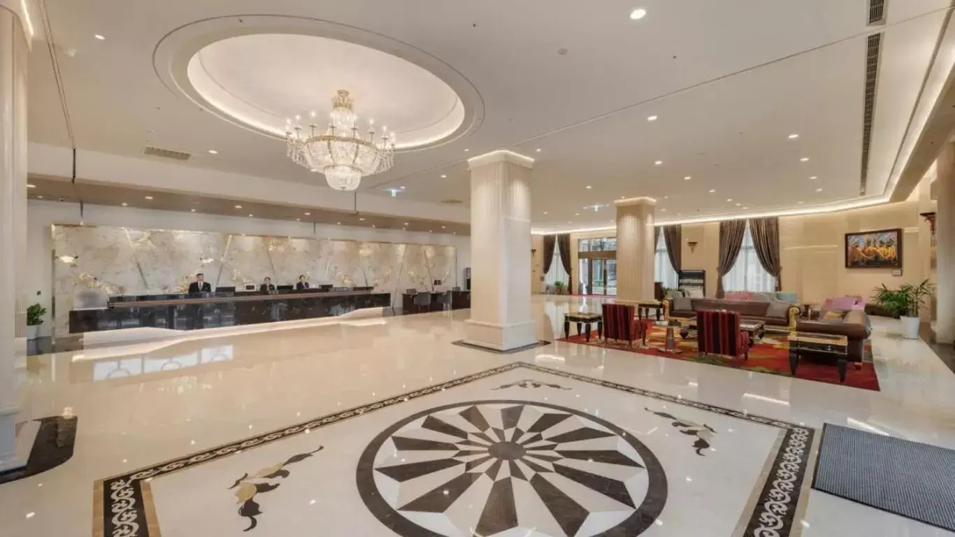 Lobby or reception in Fuji Grand Hotel