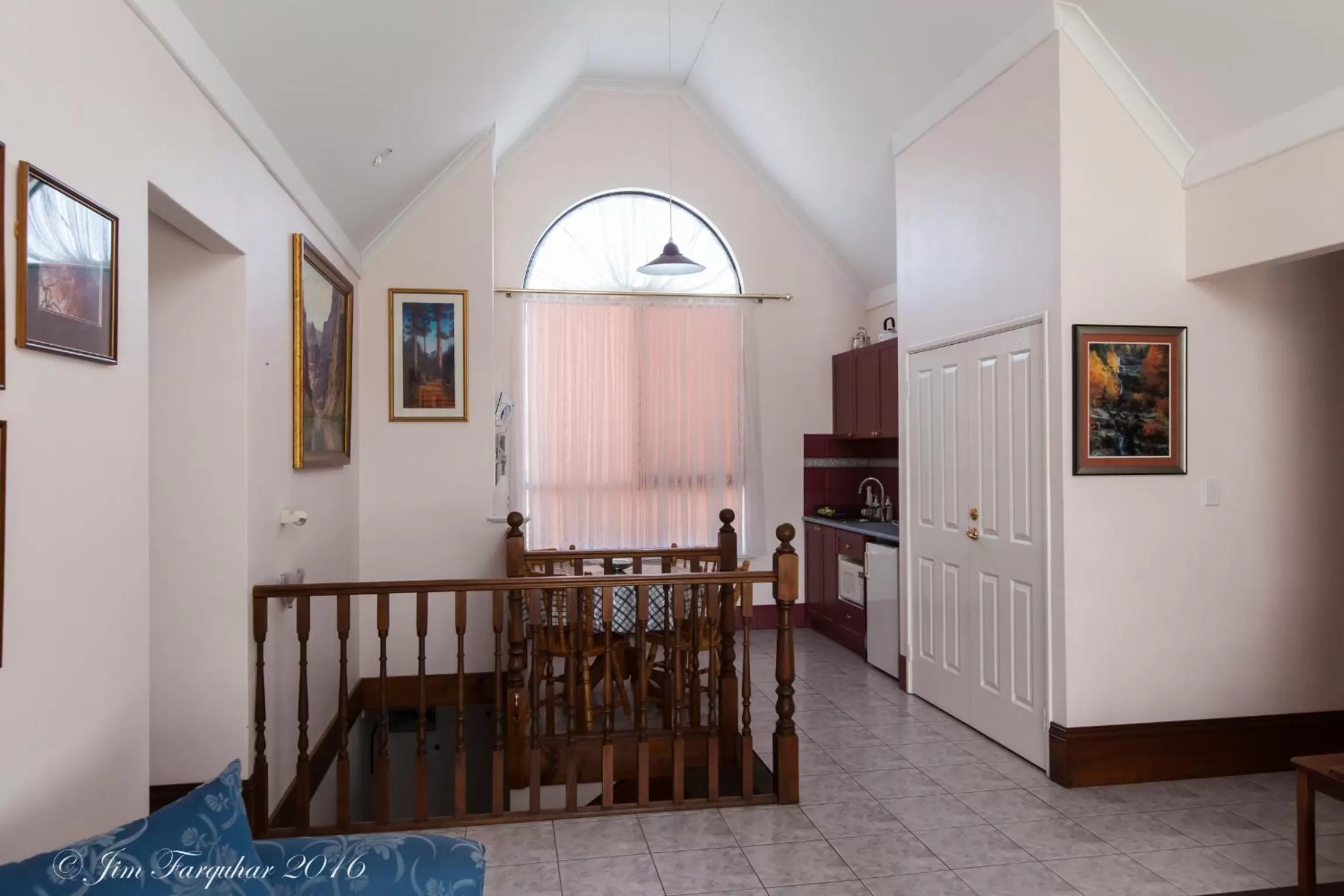 Kitchen or kitchenette in Aarn House B&B Airport Accommodation