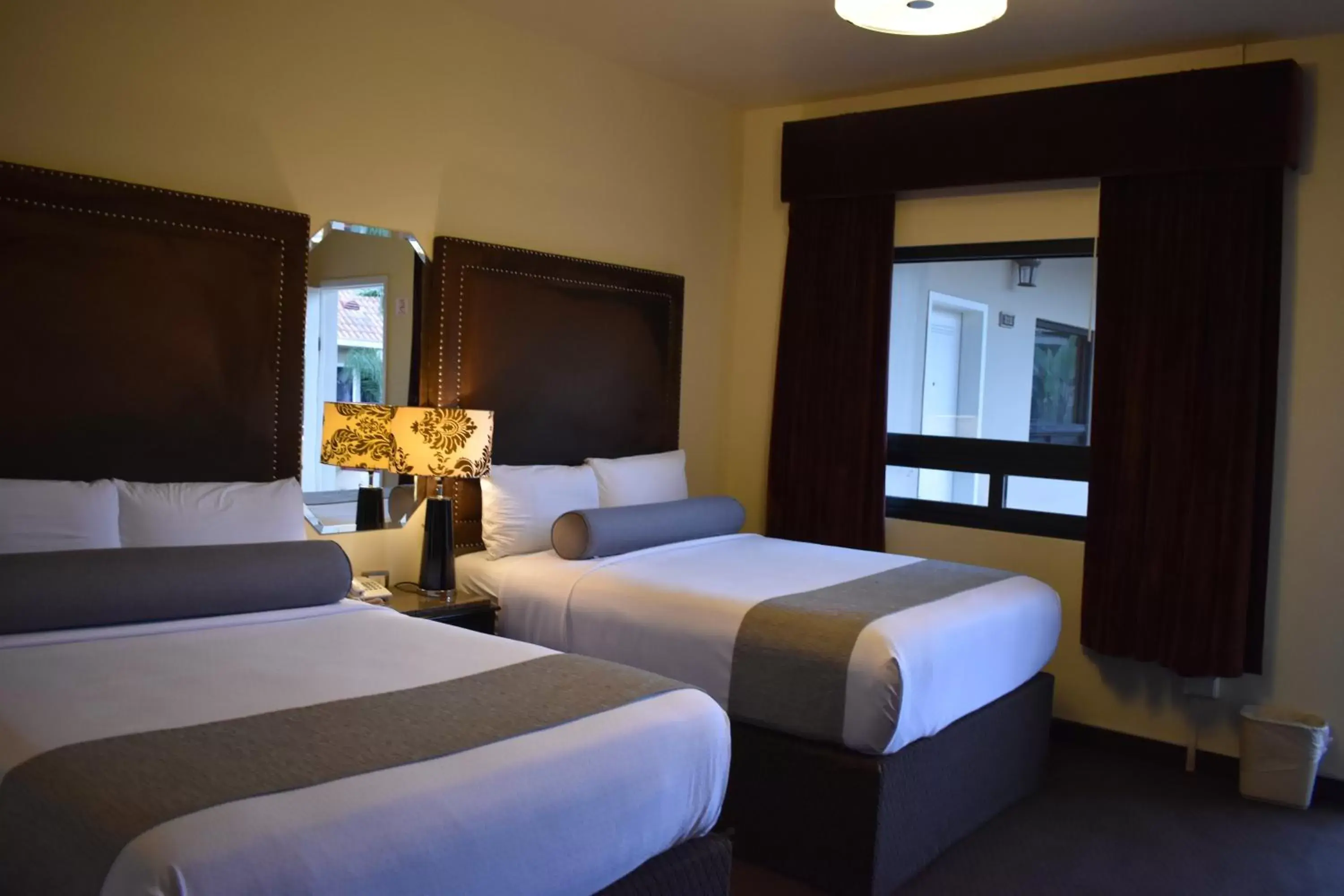 Bedroom, Bed in Hotel Frontiere Tijuana