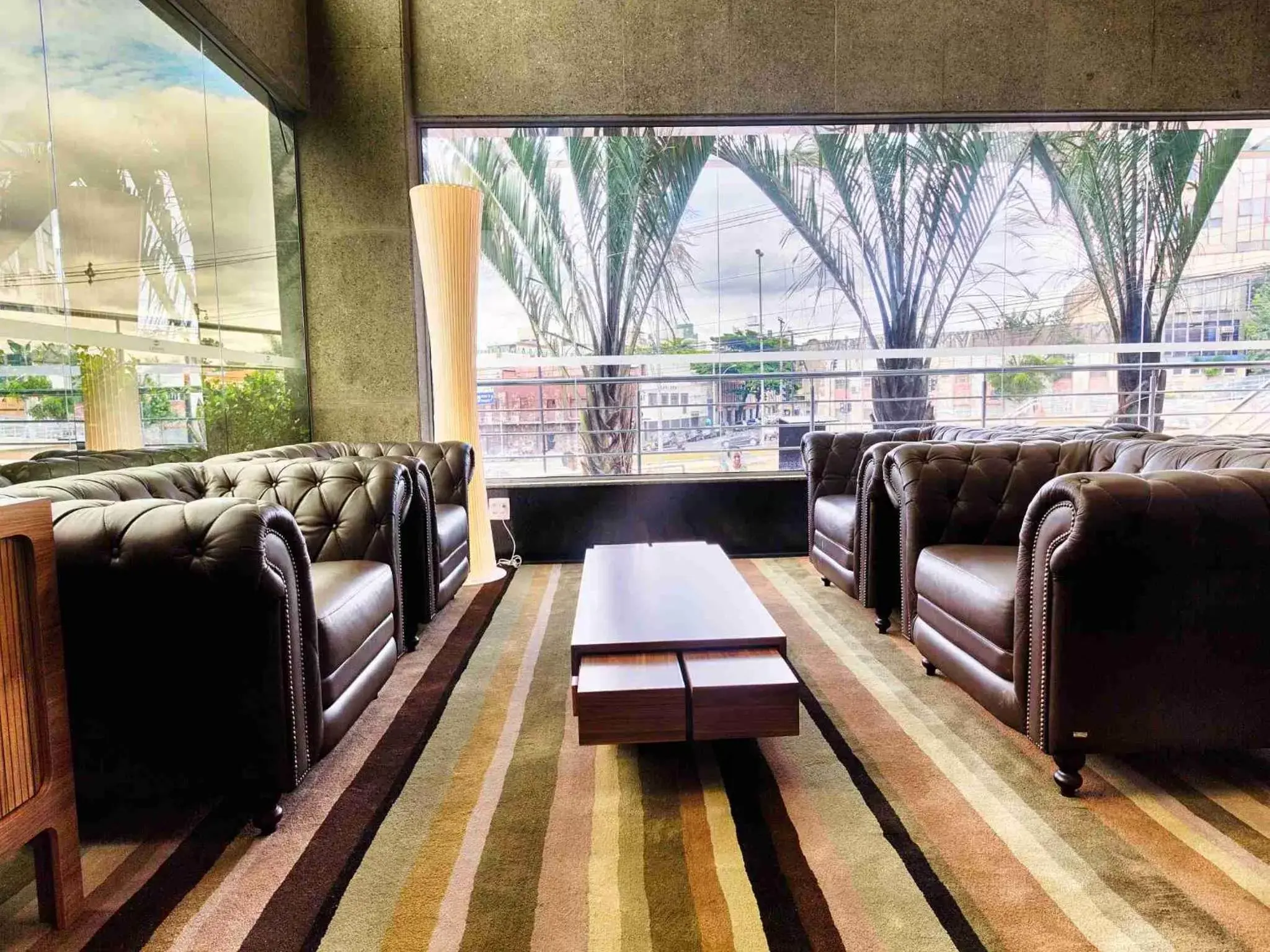 Lobby or reception, Lounge/Bar in Quality Hotel Pampulha & Convention Center