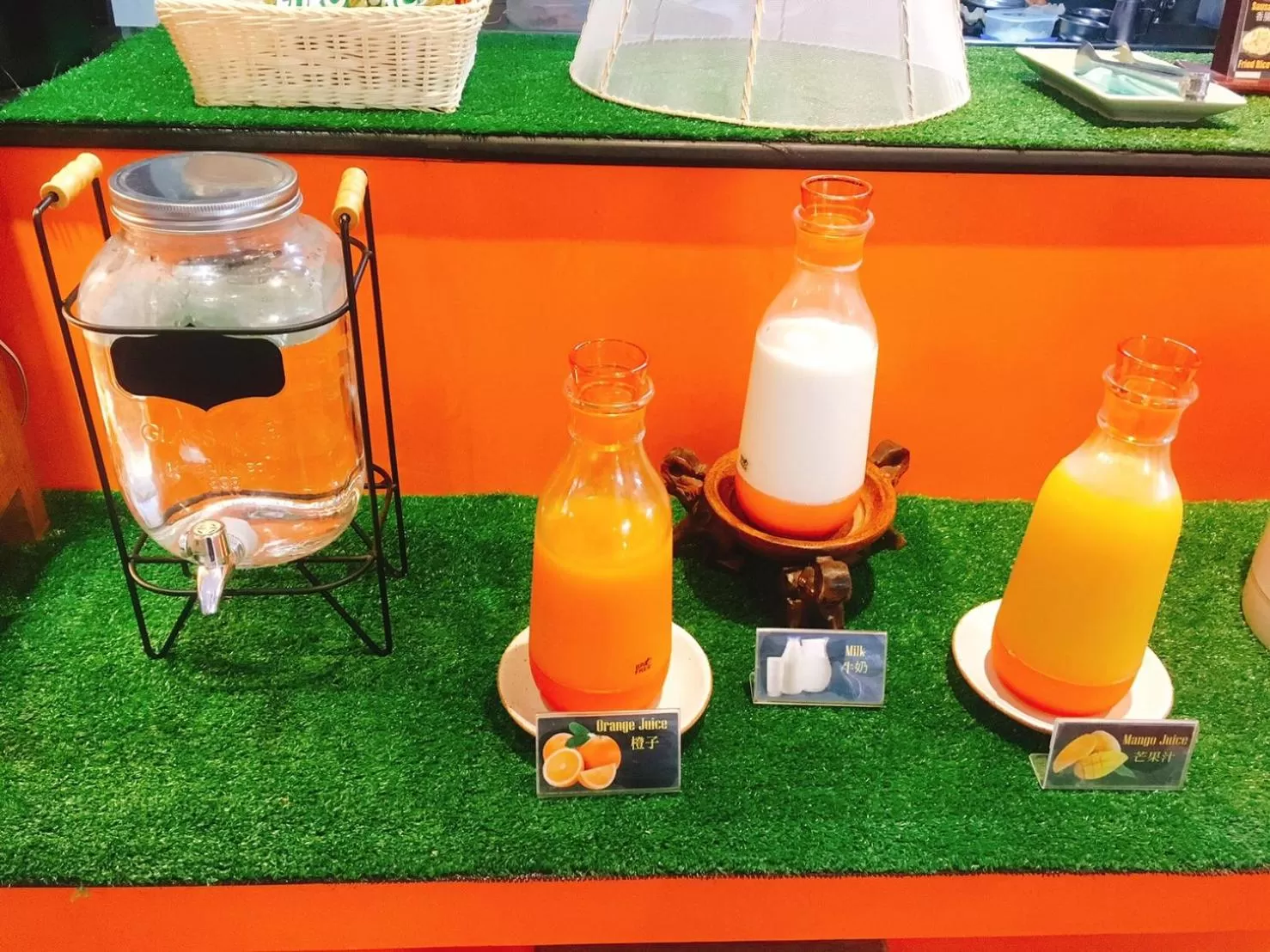 Drinks in BB Mantra Boutique Hotel