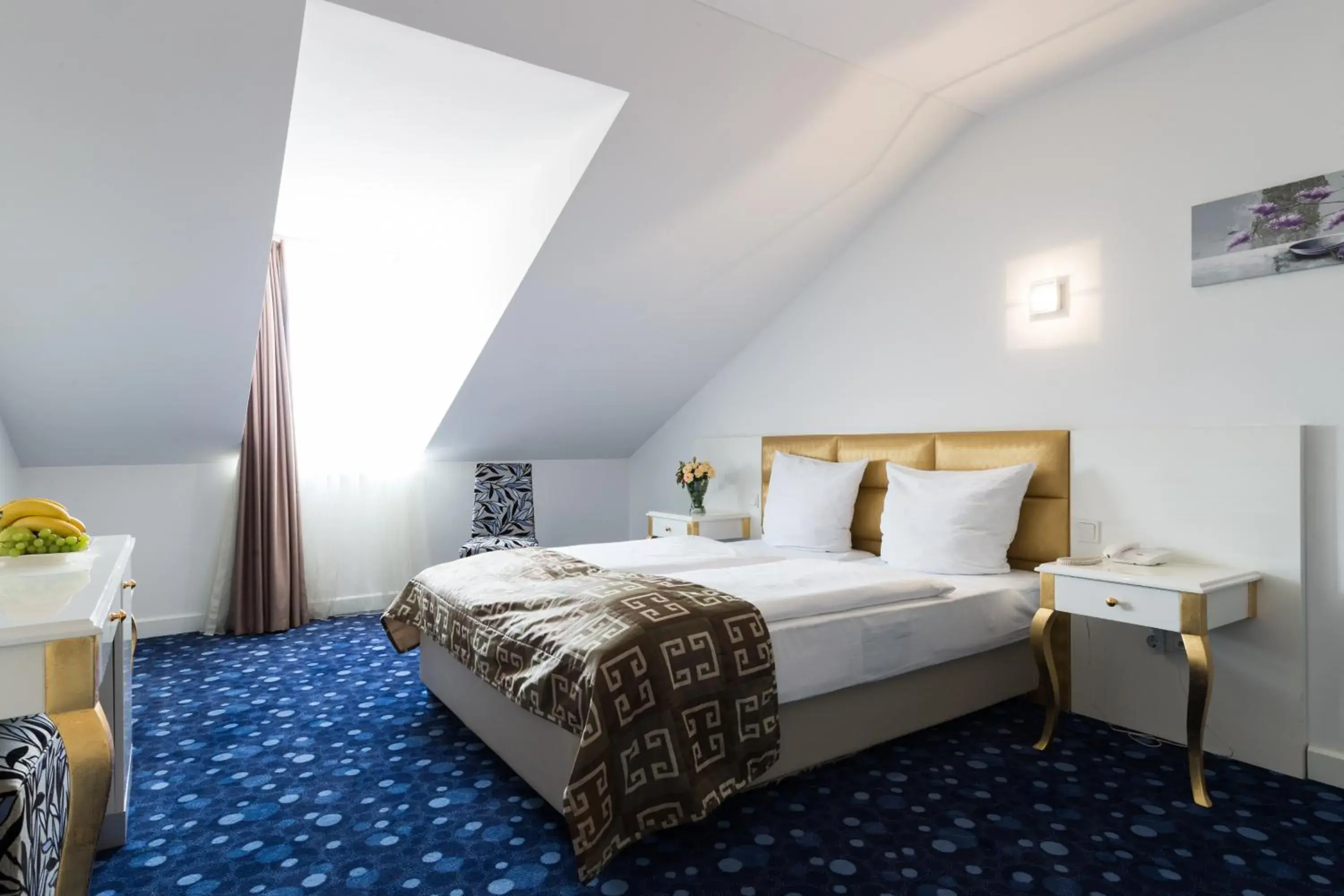 Photo of the whole room, Bed in Hotel Bayer's Photo of the whole room, Bed in Hotel Bayer's