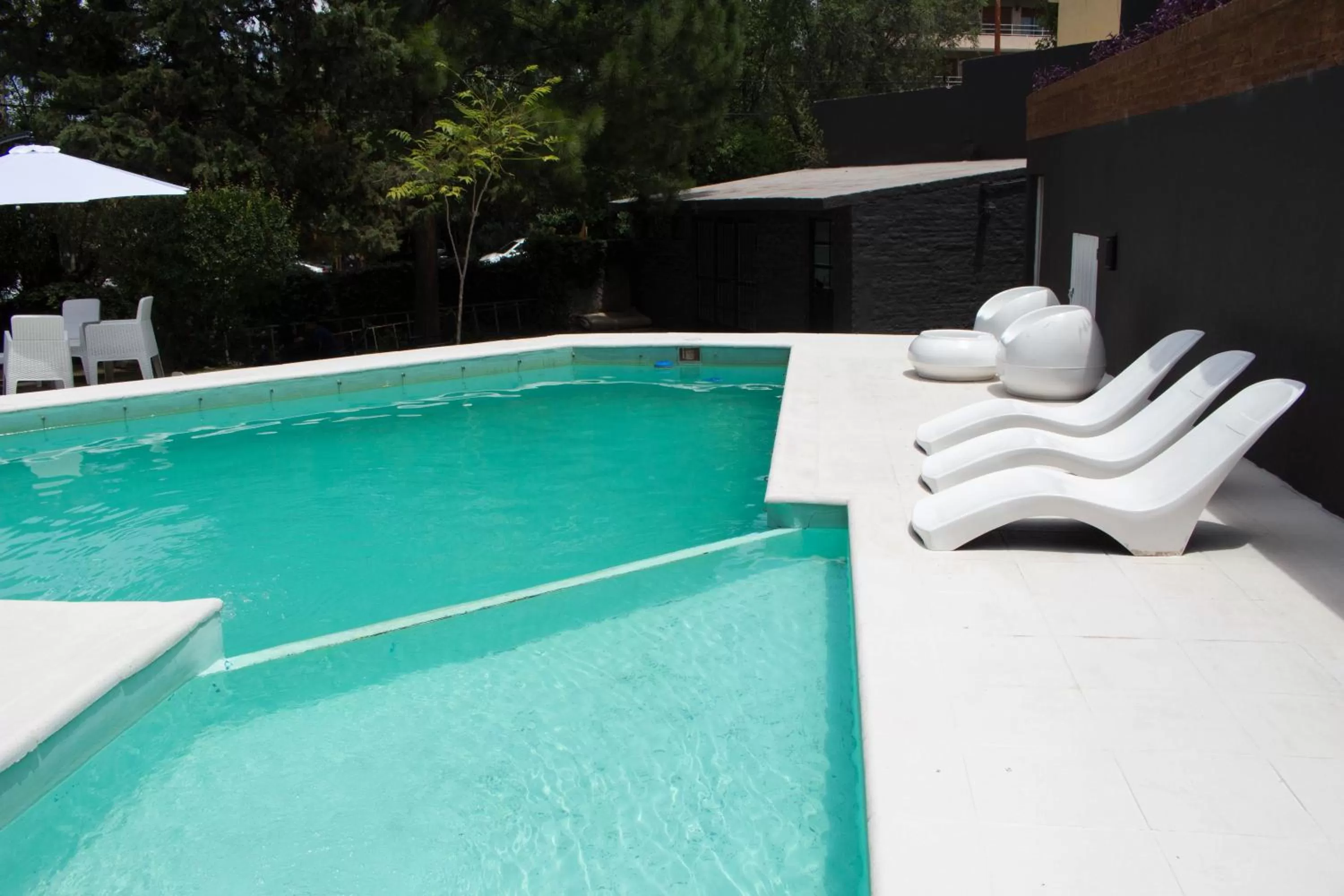 Swimming pool in Hotel Terrazas by CPH