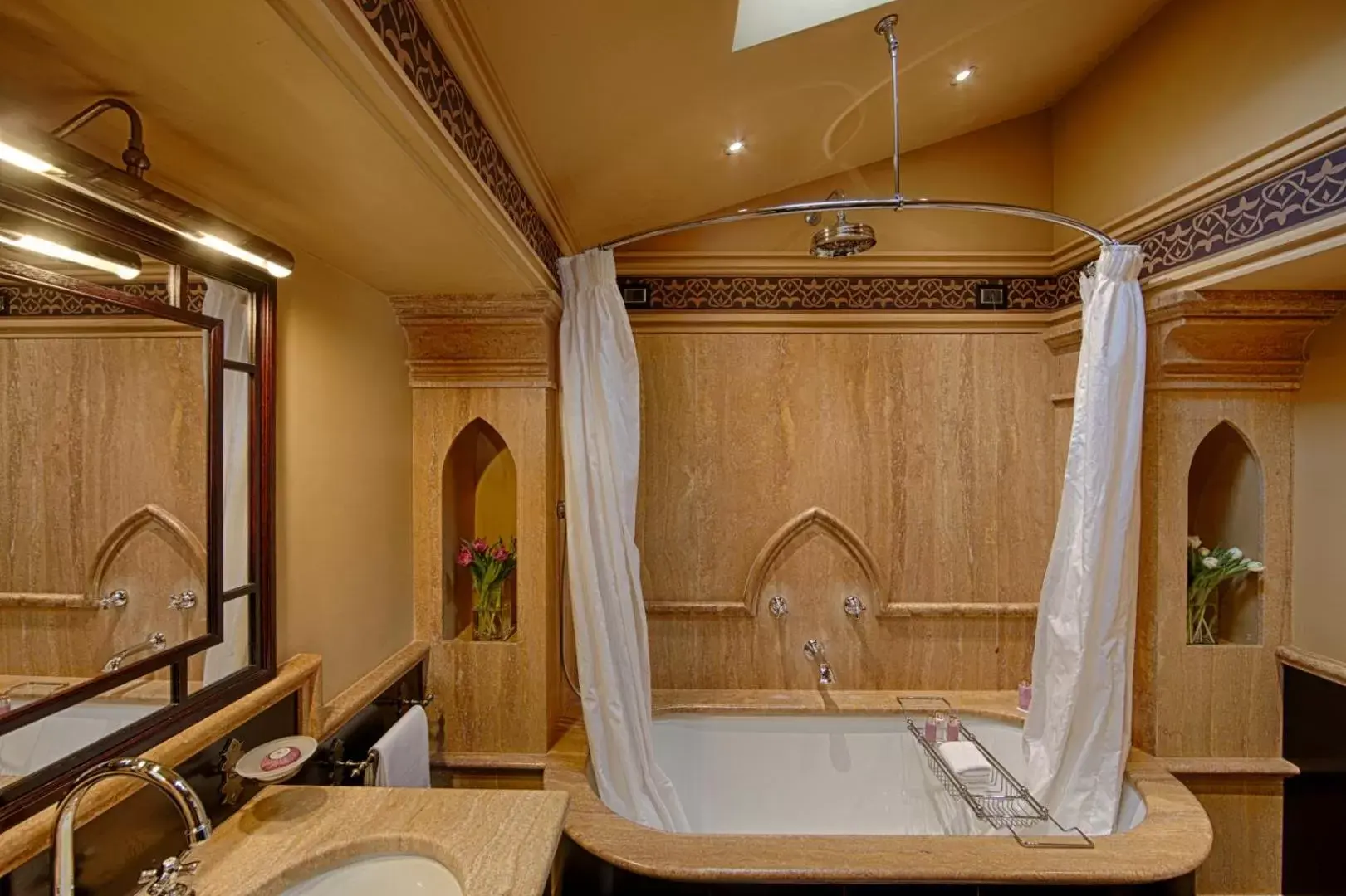 Bathroom in Villa Cora