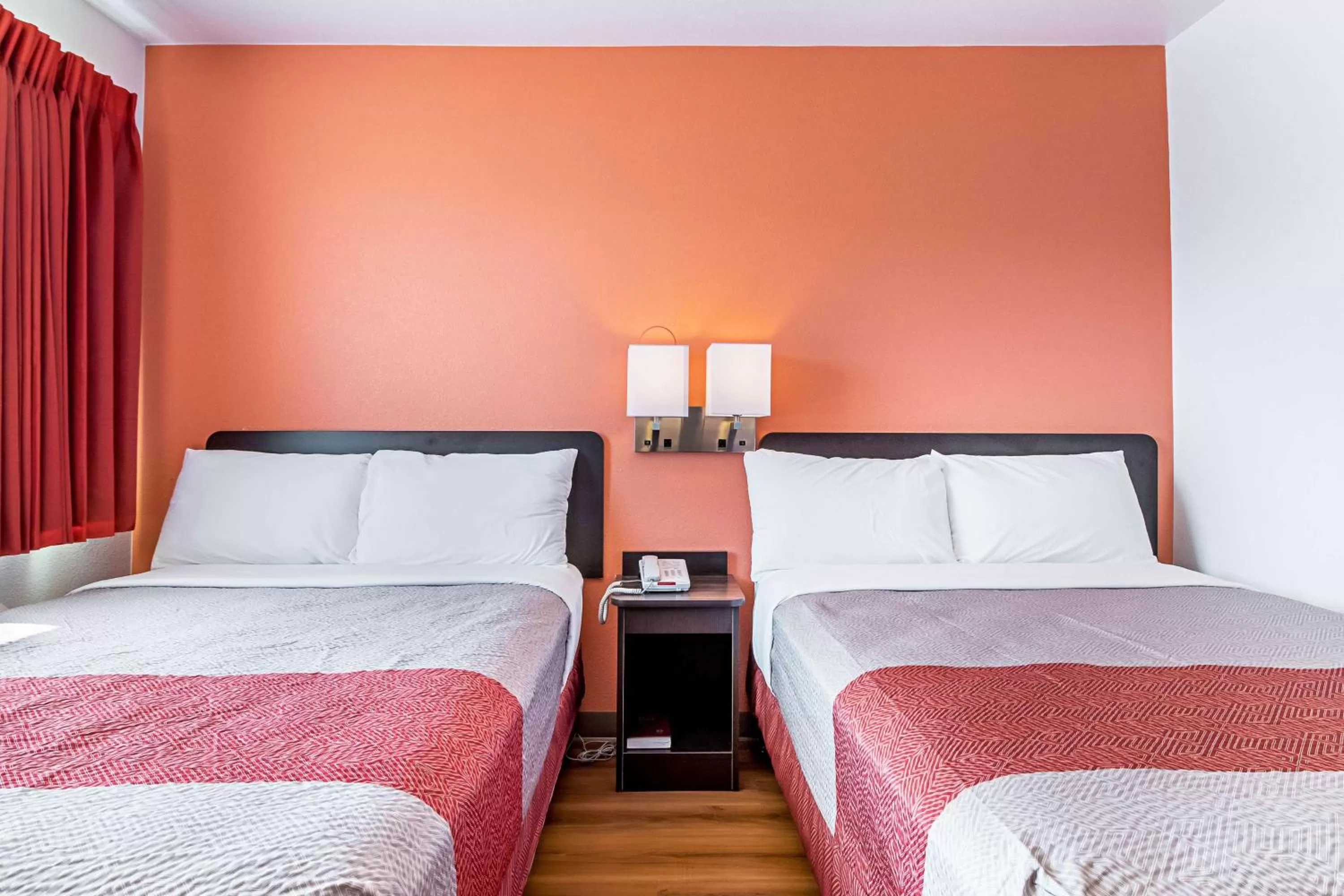 TV and multimedia, Bed in Motel 6-Corpus Christi, TX - Northwest