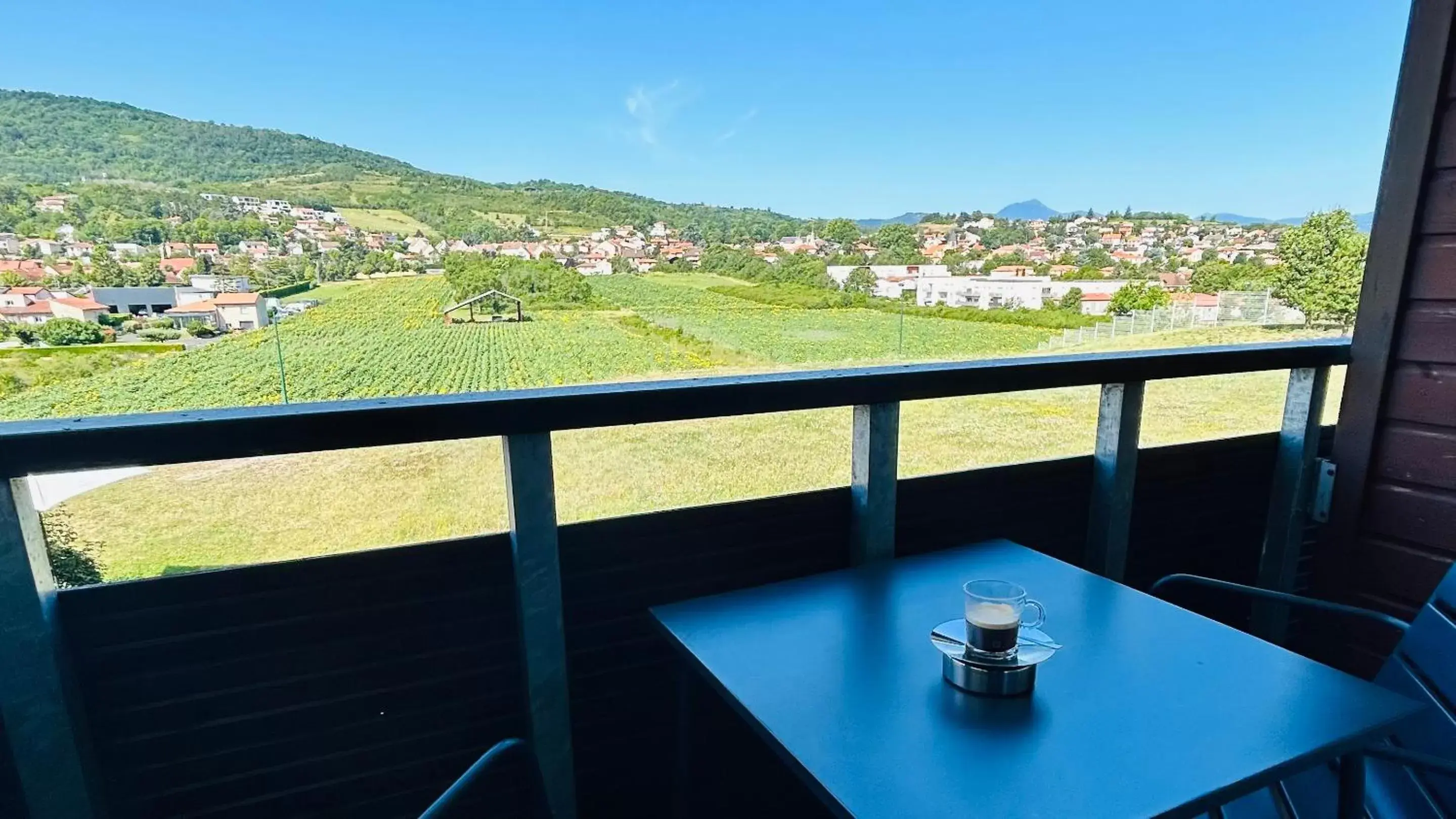 Balcony/Terrace in Best Western Plus Hotel Gergovie