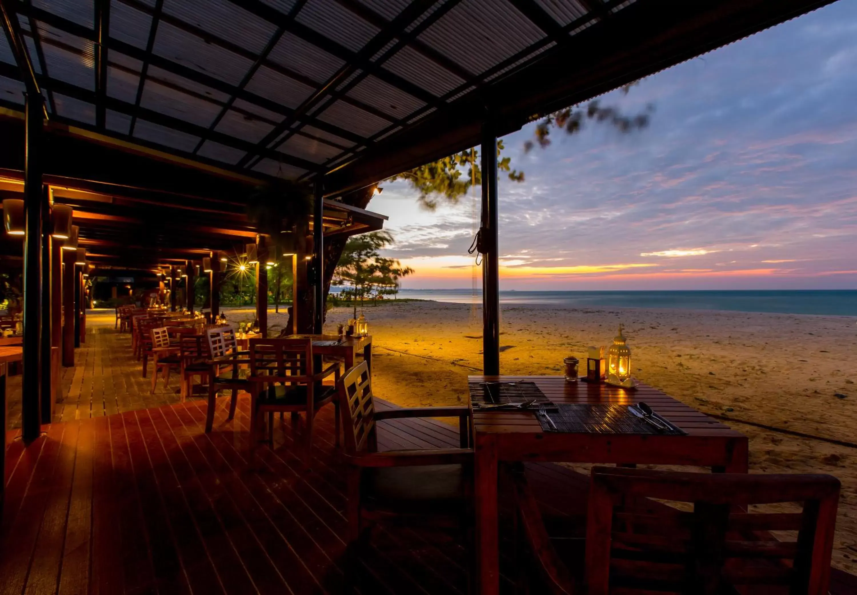 Restaurant/places to eat in Bangsak Village - Adults Only - SHA Extra Plus Restaurant/places to eat in Bangsak Village - Adults Only - SHA Extra Plus