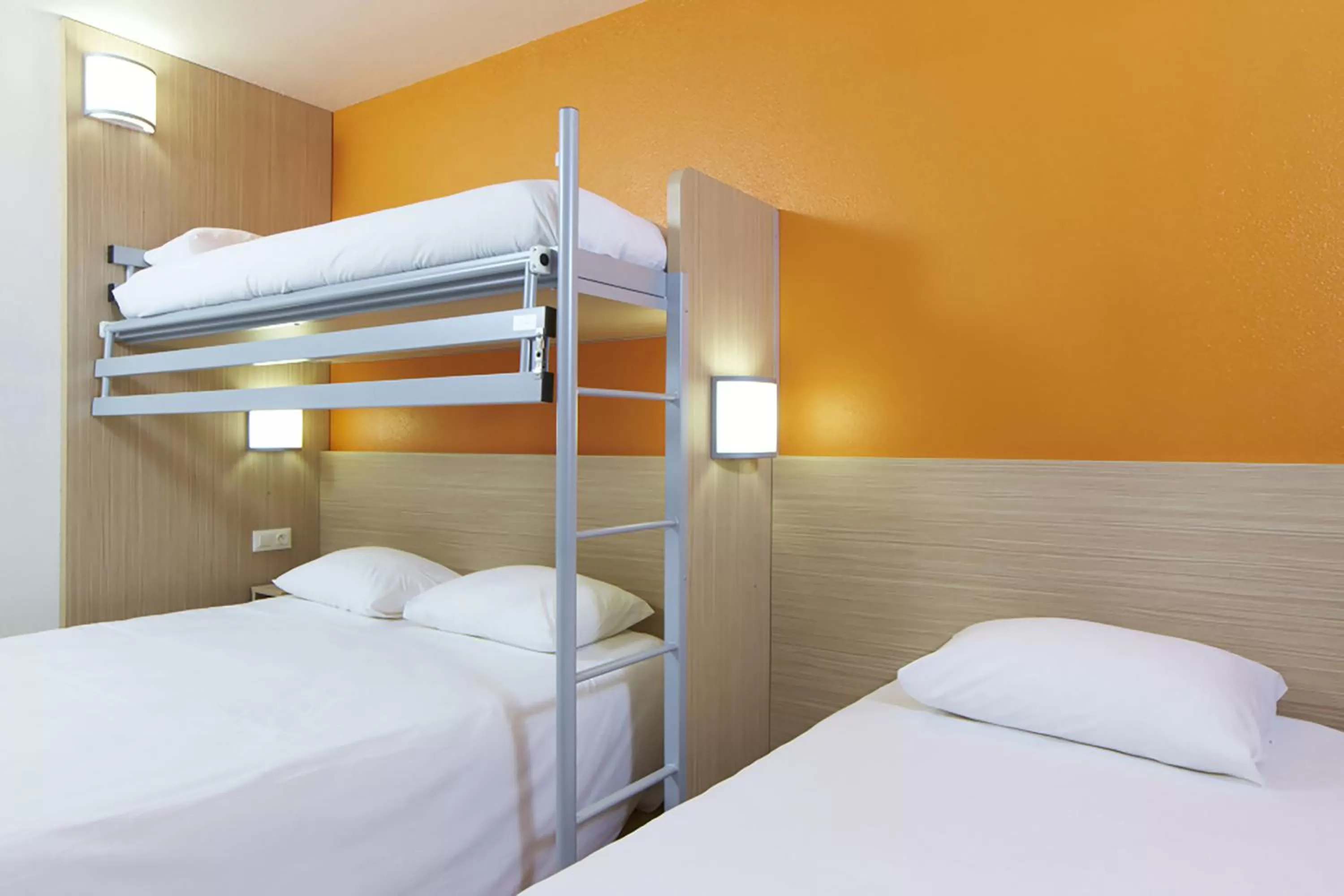 Quadruple Room in Première Classe Roissy Survilliers Saint Witz