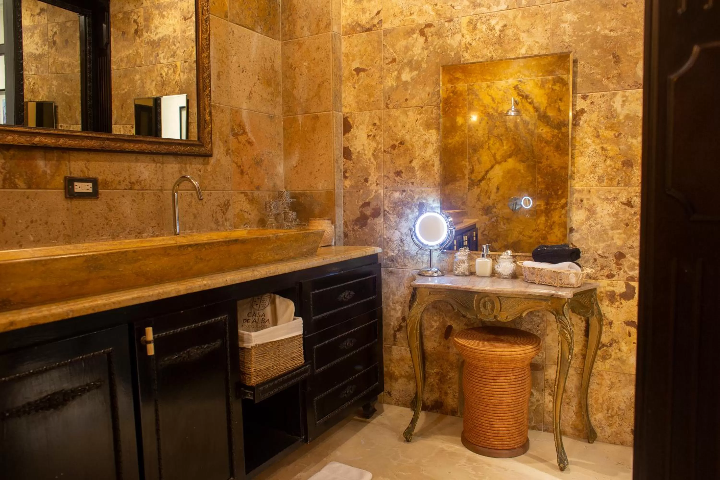 Bathroom in Casa de Alba Hotel Boutique