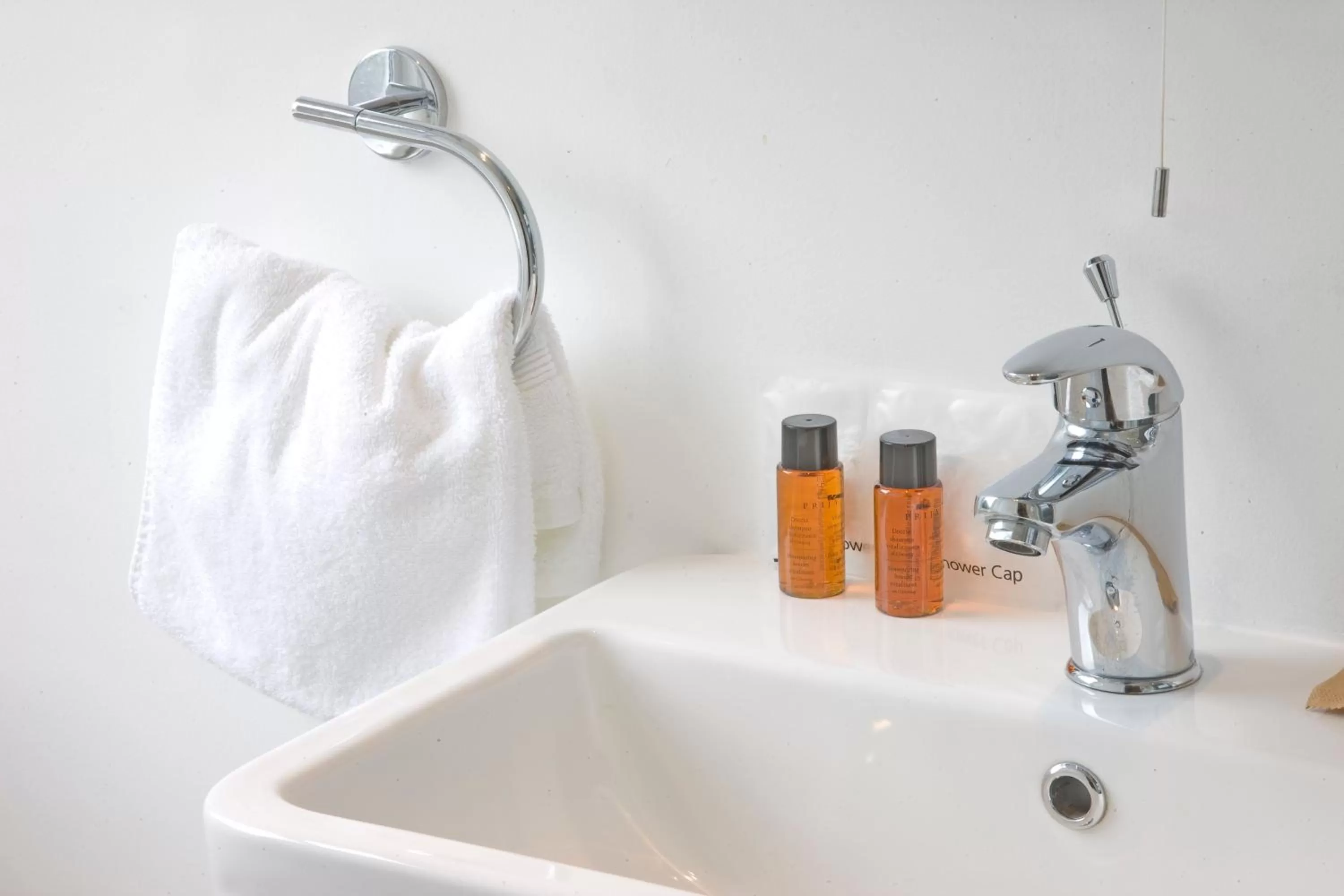 Bathroom in Falls of Lora Hotel