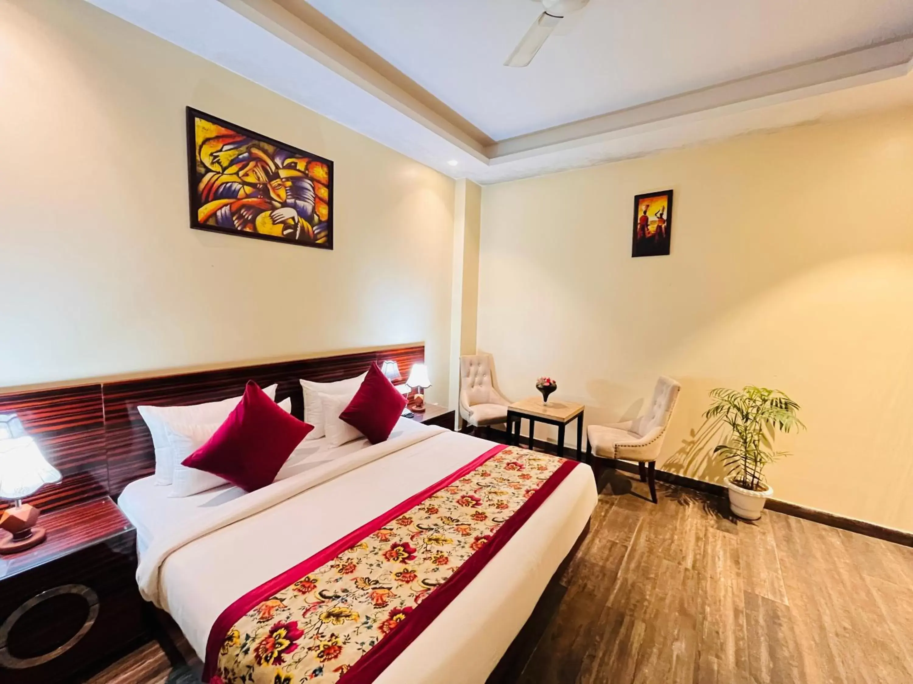 Photo of the whole room, Bed in Hotel Banz - Near Delhi International Airport