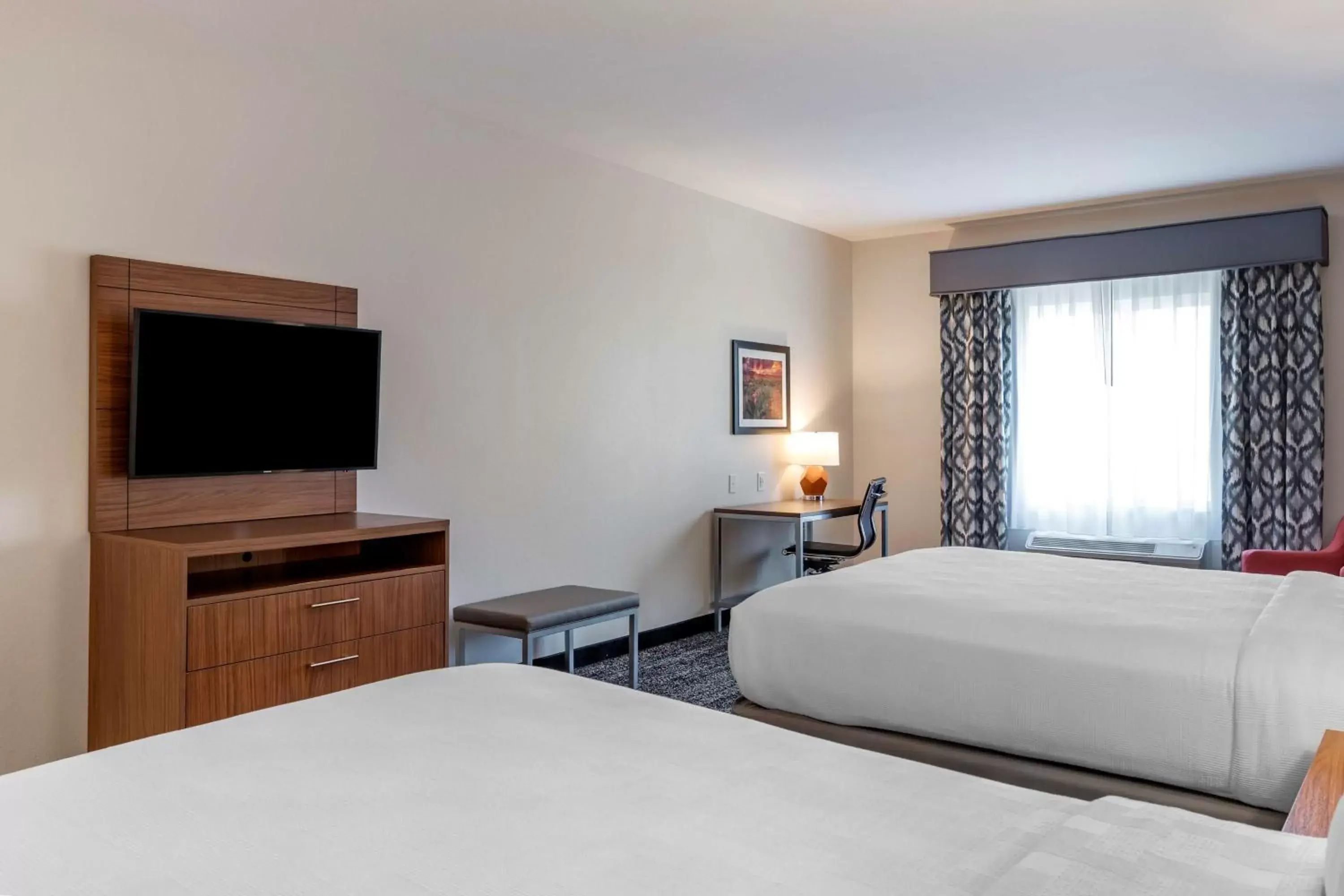 Bedroom, Bed in Best Western Plus Desert View Inn & Suites