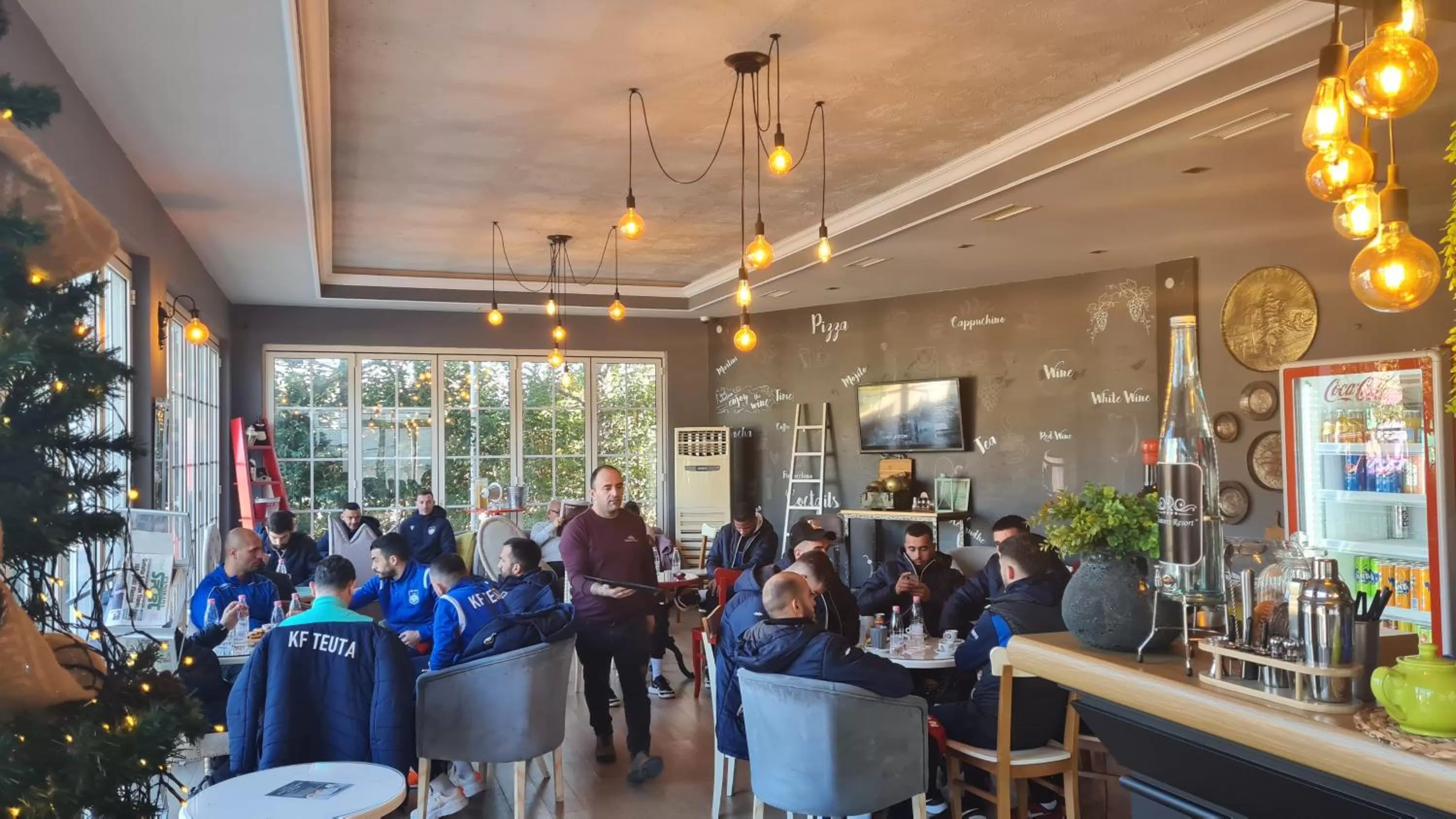 People in Univers Resort