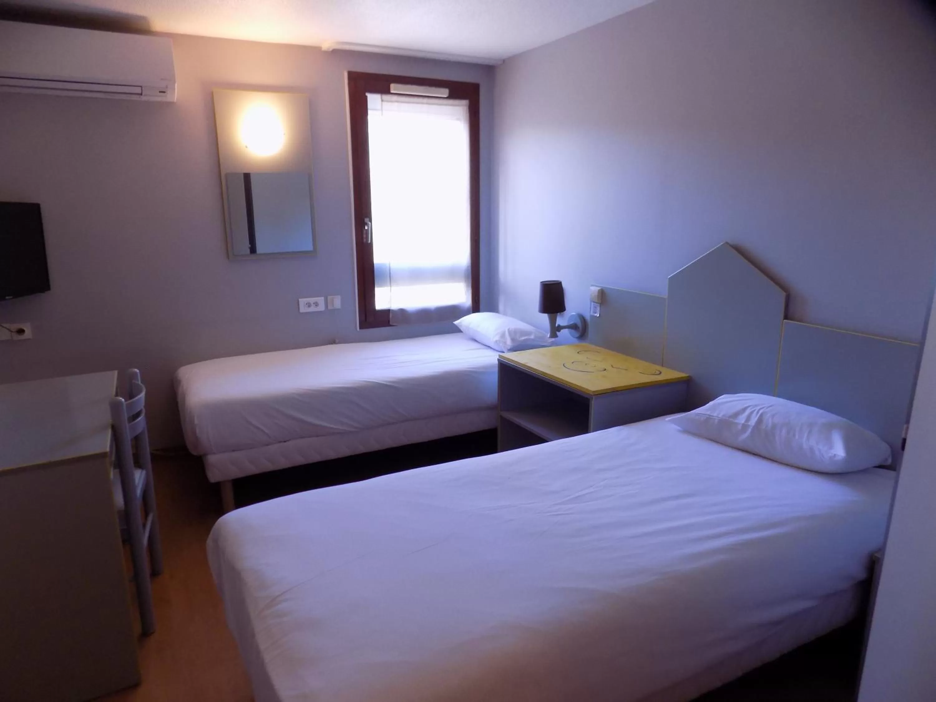 Comfort Quadruple Room in NESTOR HOTEL GAP et Restaurant