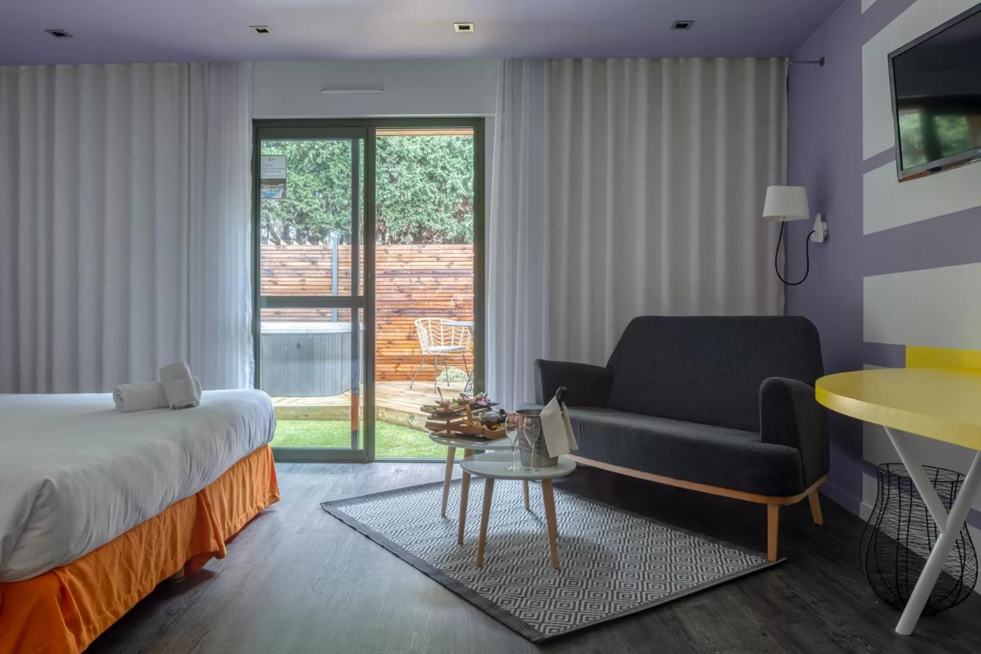 Photo of the whole room, Bed in Logis Hôtel Domaine du Moulin Cavier - Restaurants & Spa