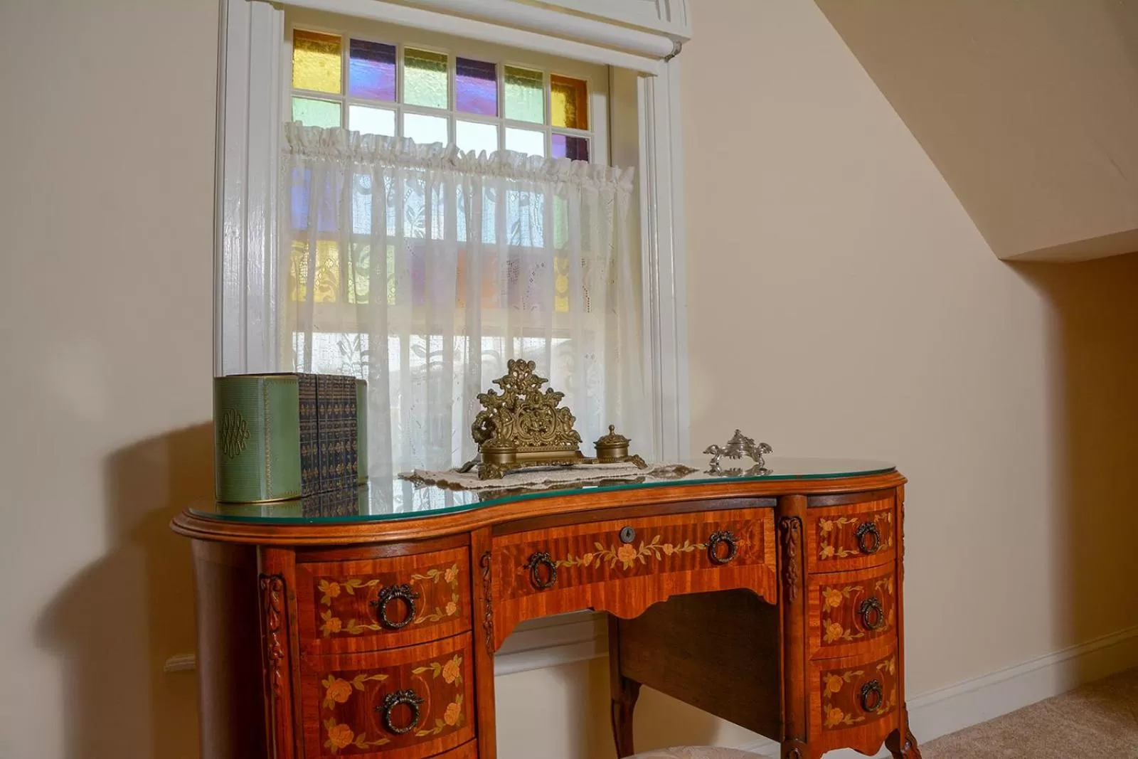 Decorative detail in The Towers Bed & Breakfast