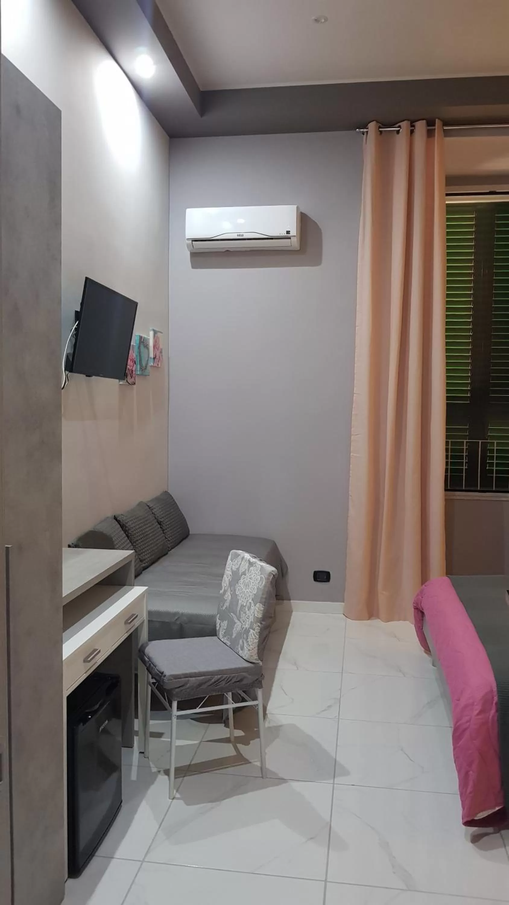 TV and multimedia in May Dream