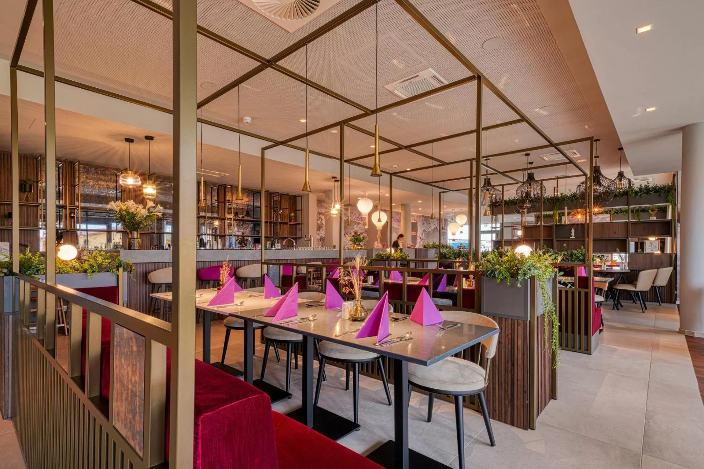 Restaurant/places to eat in FourSide Hotel Ringsheim, Trademark Collection by Wyndham