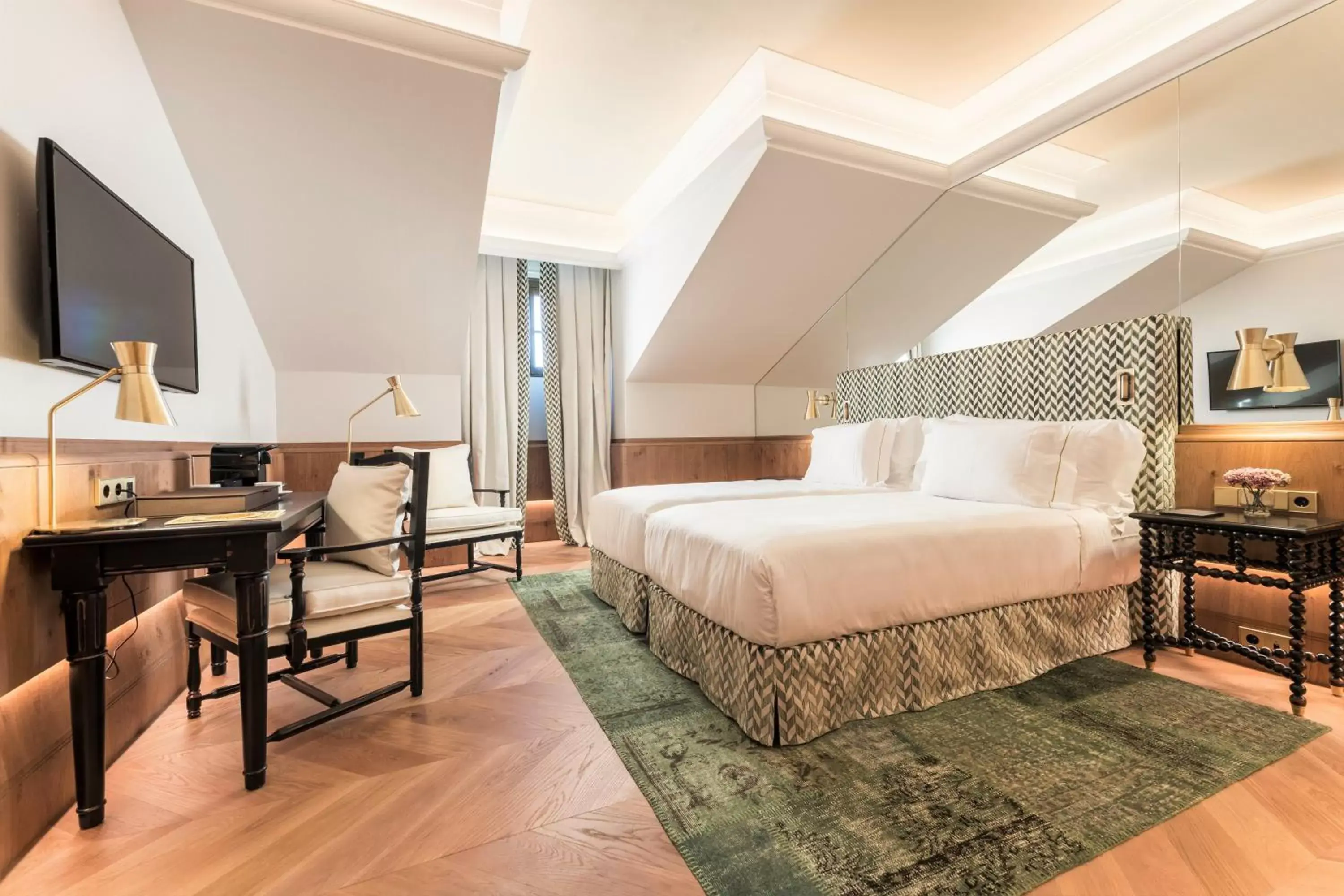 Deluxe Family Room in Palacio Solecio, a Small Luxury Hotel of the World