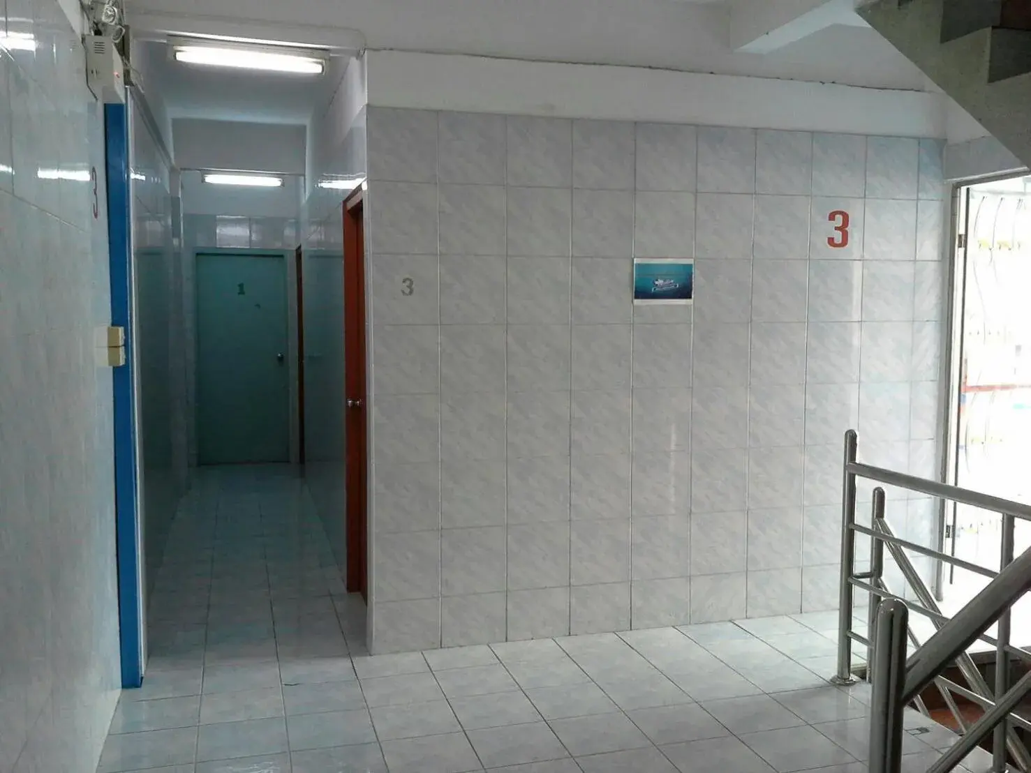 Property building, Bathroom in New Central Guesthouse