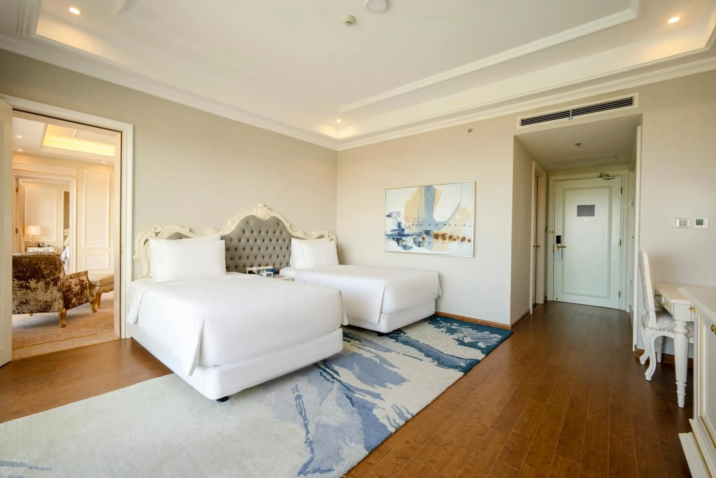 Bedroom, Seating Area in Radisson Blu Resort Phu Quoc