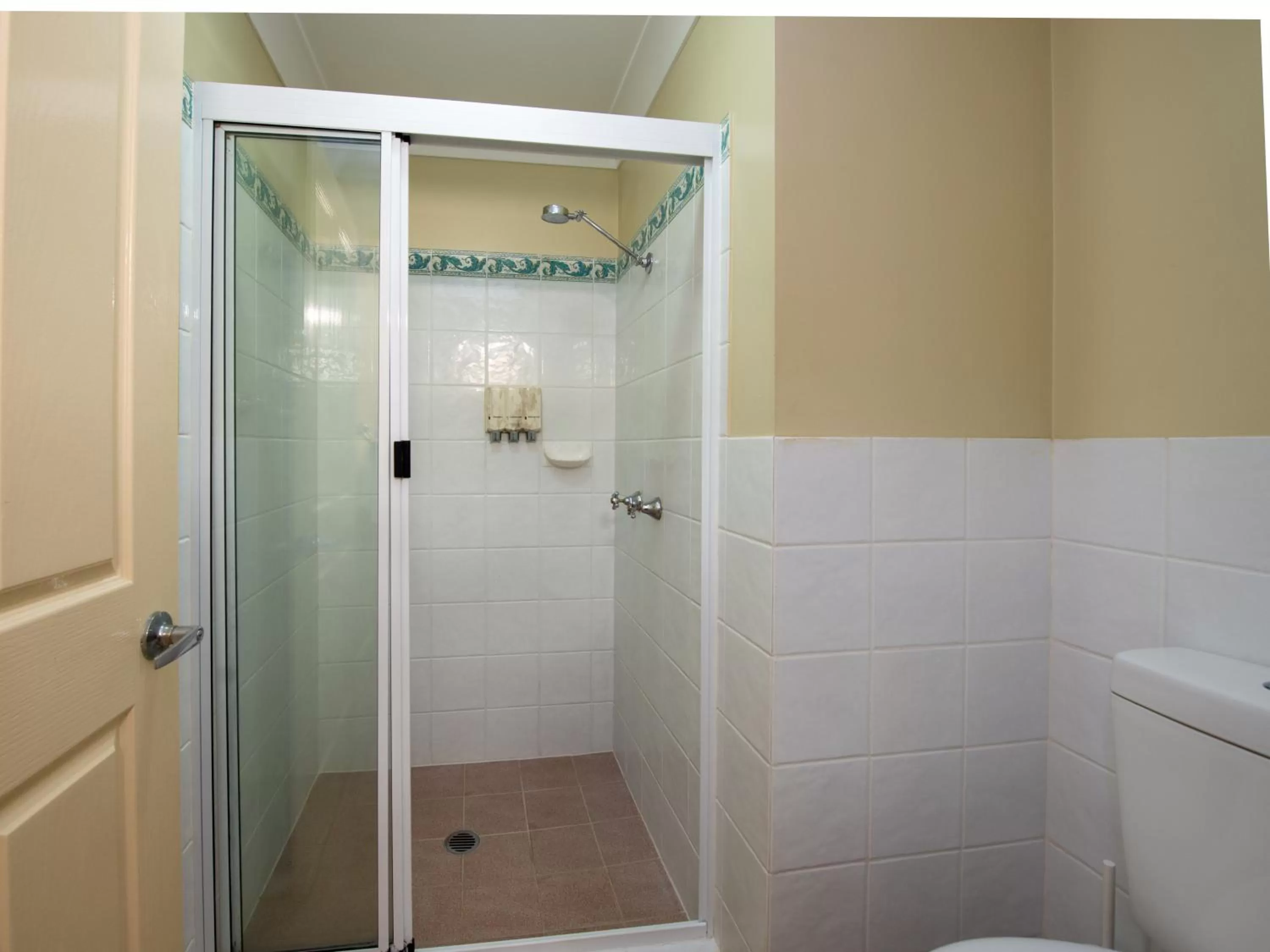 Bathroom in Villa Nova Motel