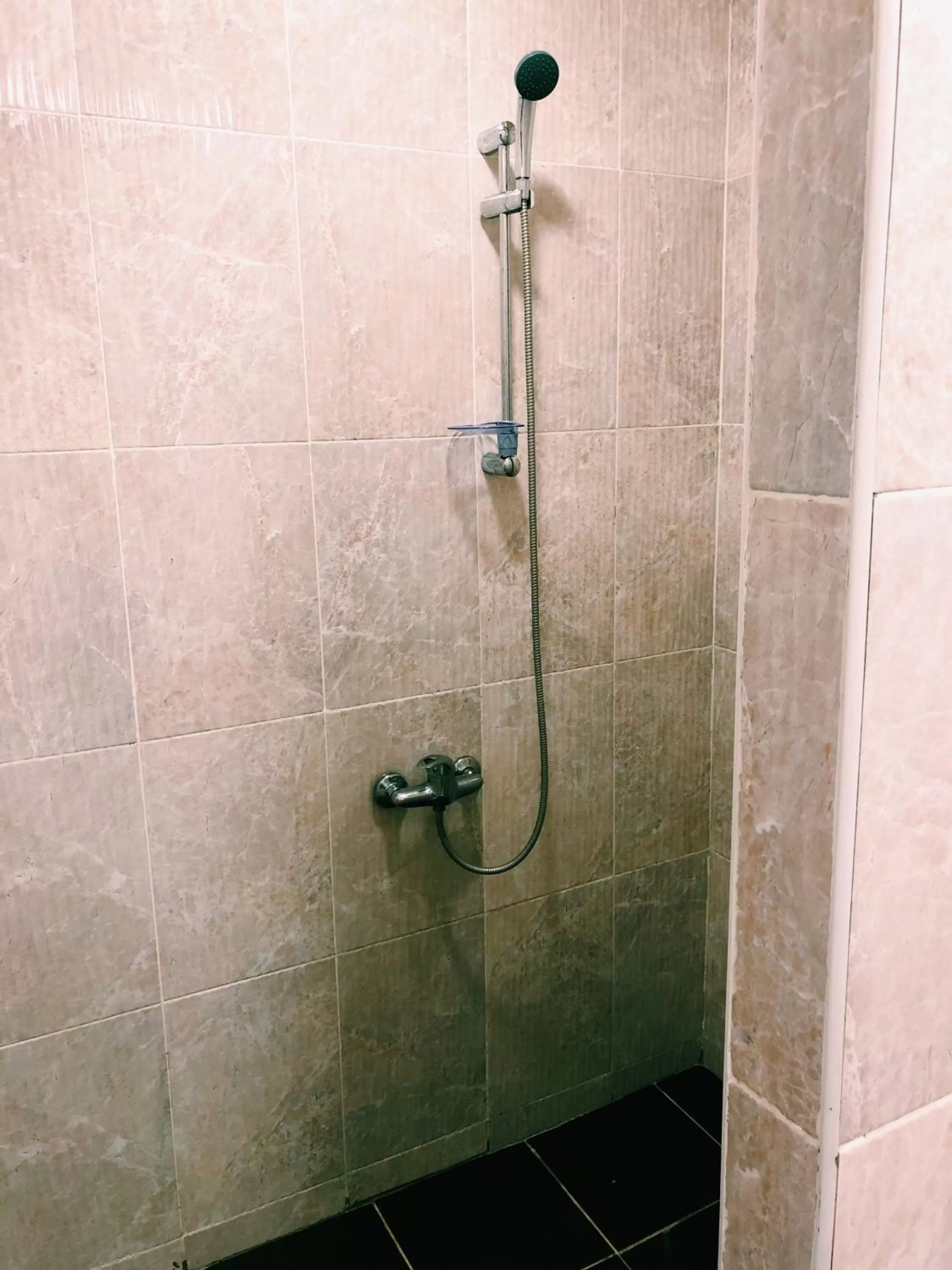 Hotel and Entertaiment Complex Vlada