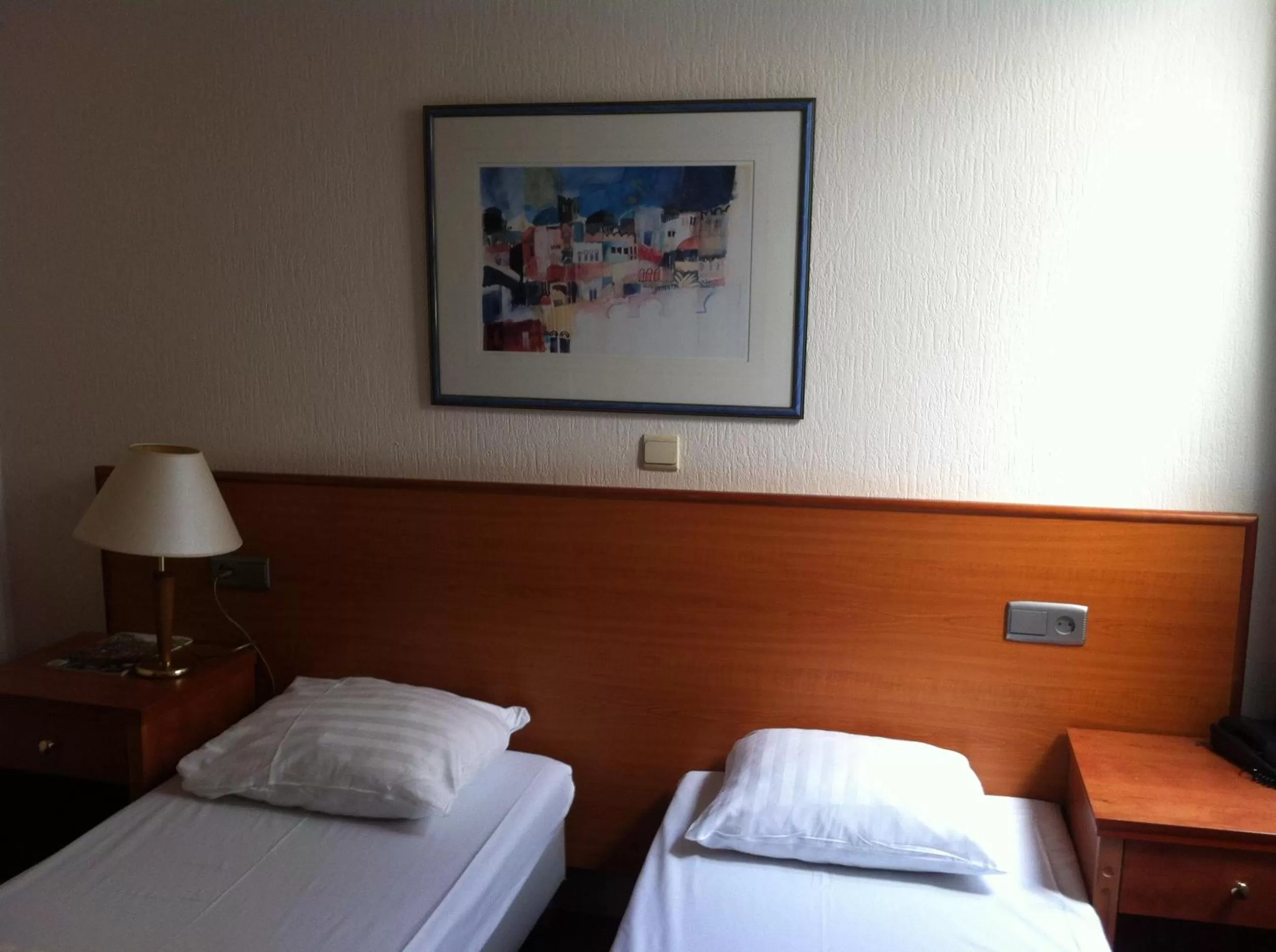 Bed in Delta Hotel City Center