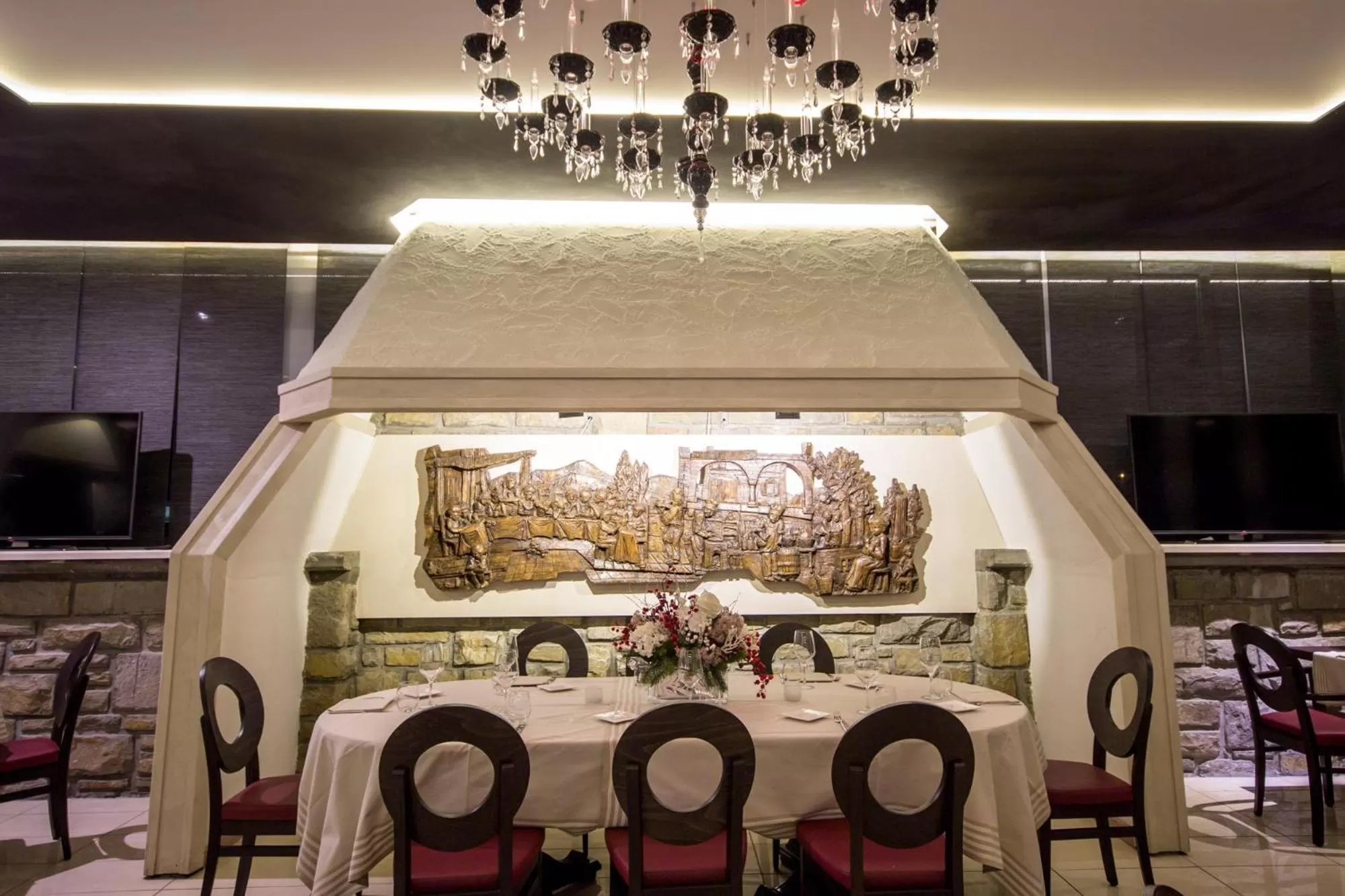 Restaurant/places to eat in Best Western Plus Hotel Modena Resort