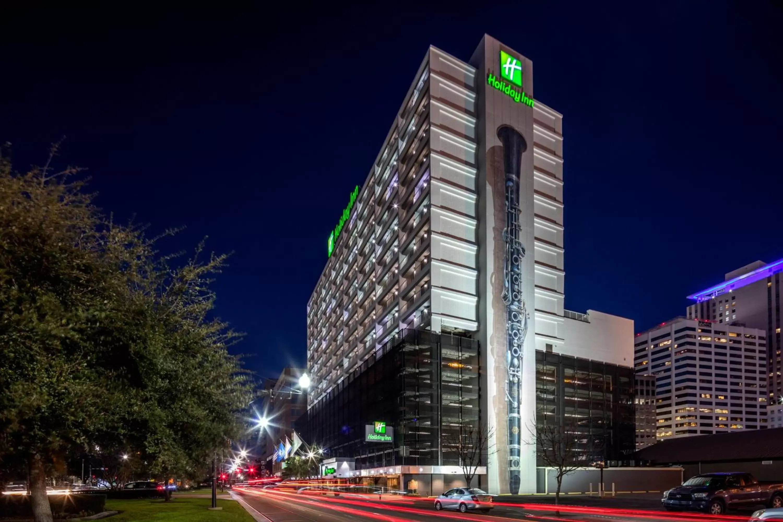 Property Building in Holiday Inn New Orleans-Downtown Superdome, an IHG Hotel