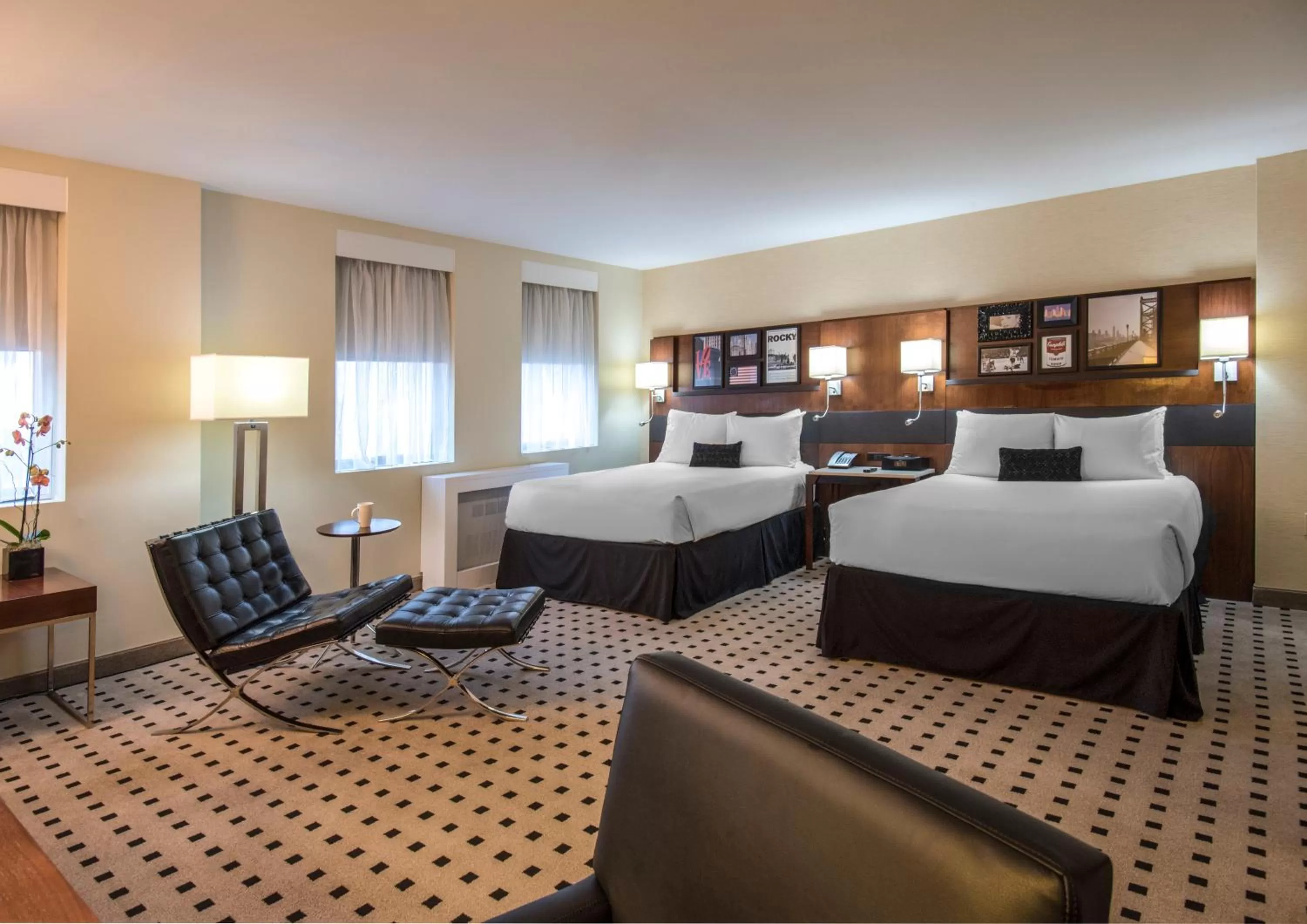 Bed in The Warwick Hotel Rittenhouse Square Philadelphia