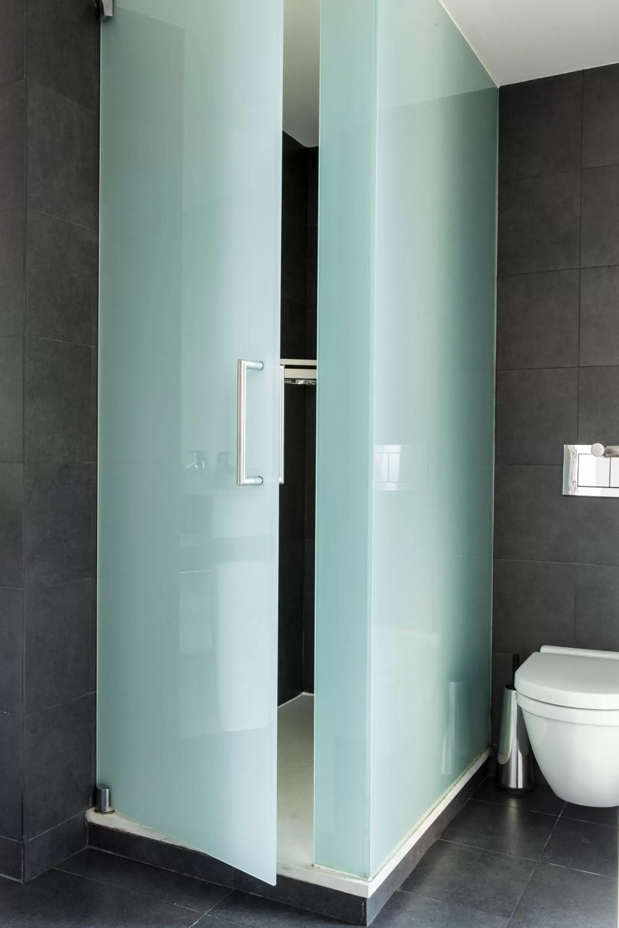 Shower, Bathroom in Barcelona Apartment Republica