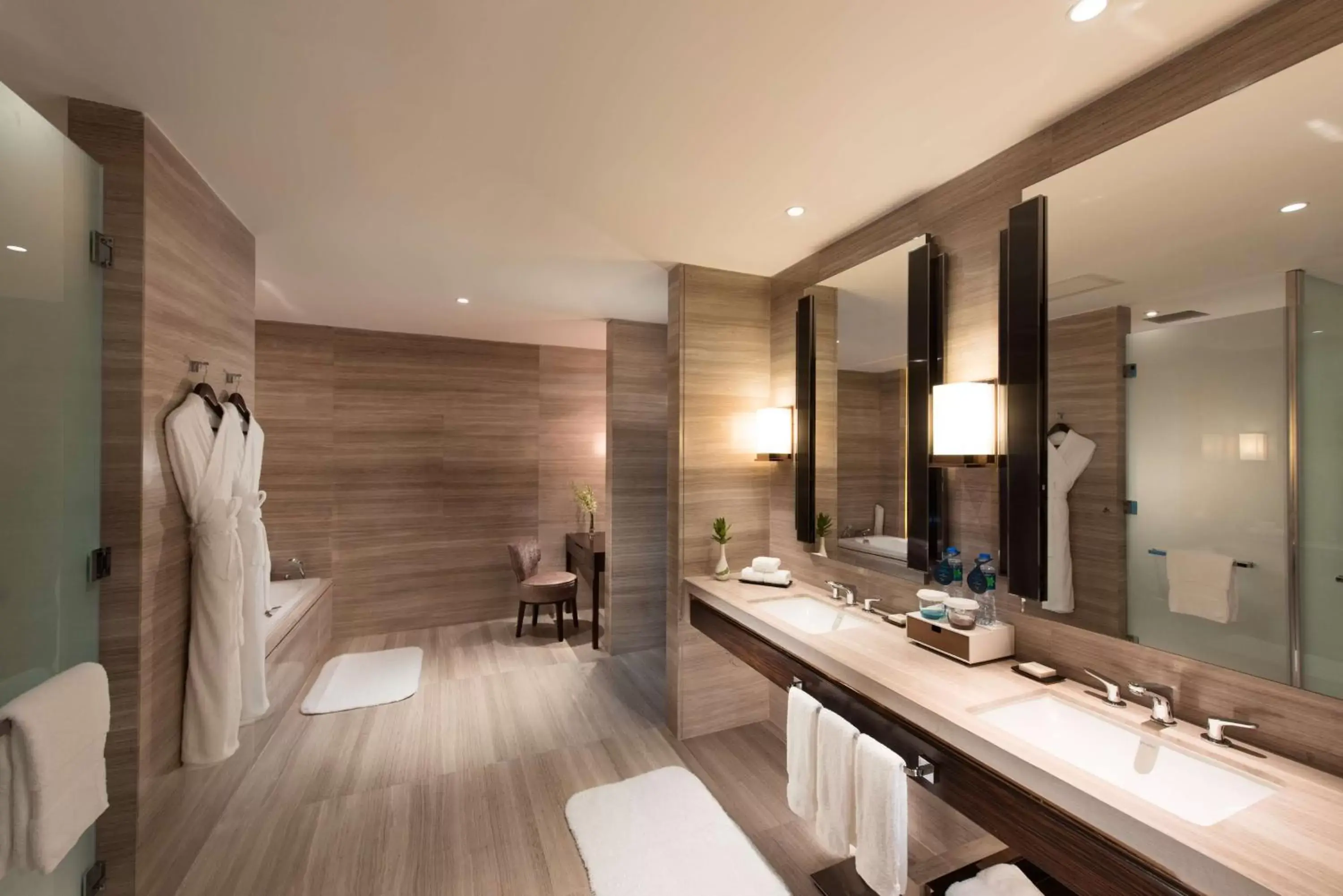 Bathroom in Hilton Shenzhen Futian, Metro Station at Hotel Front Door, Close to Futian Convention & Exhibition Center Bathroom in Hilton Shenzhen Futian, Metro Station at Hotel Front Door, Close to Futian Convention & Exhibition Center