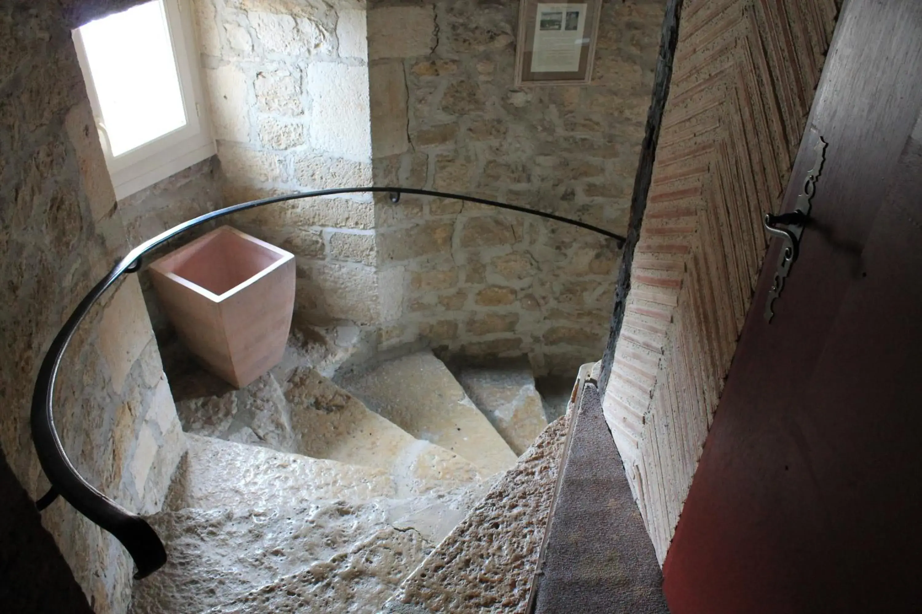 Bathroom in Logis Auberge de la Tour