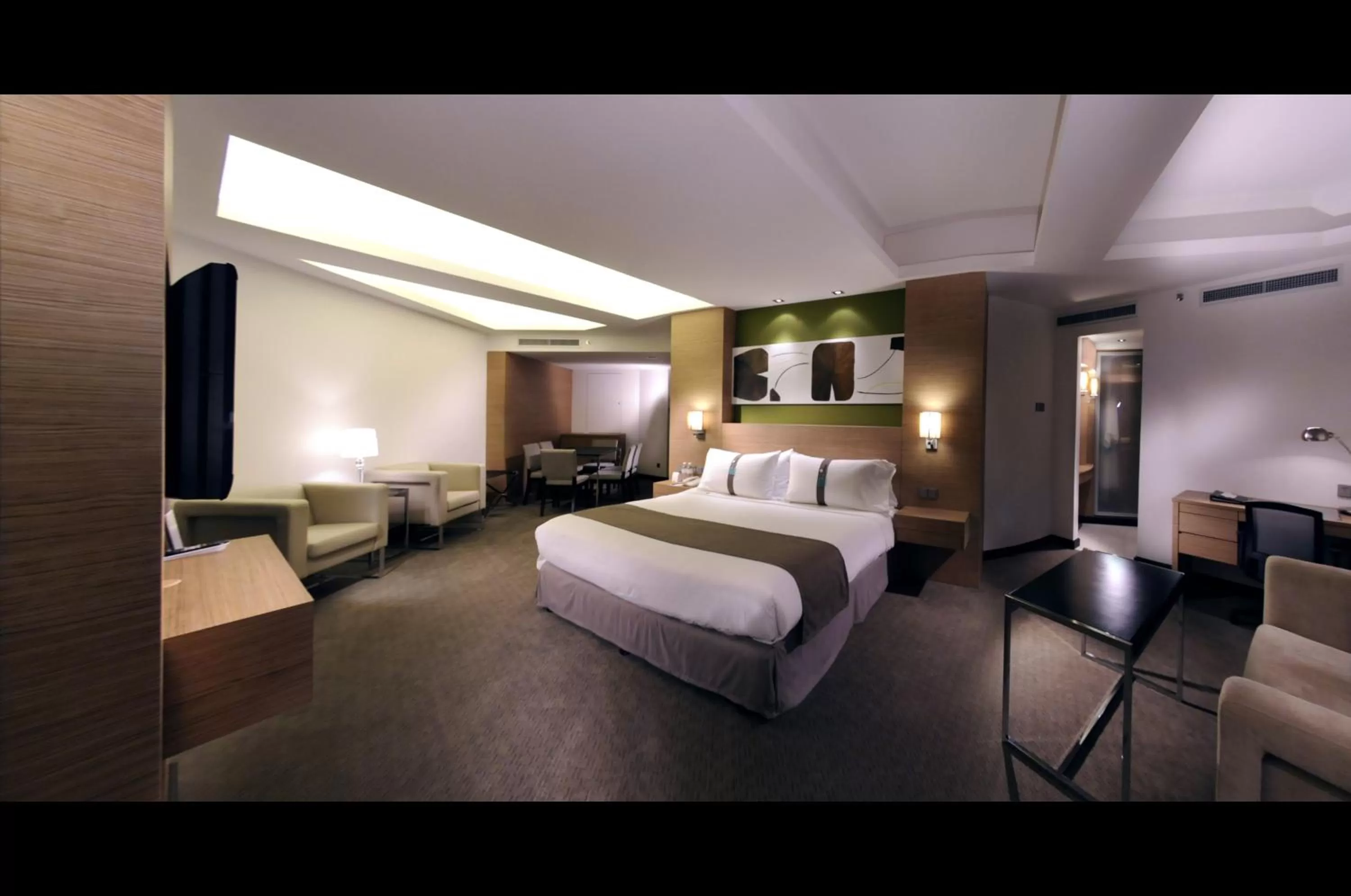 Area and facilities, Bed in Grand Margherita Hotel