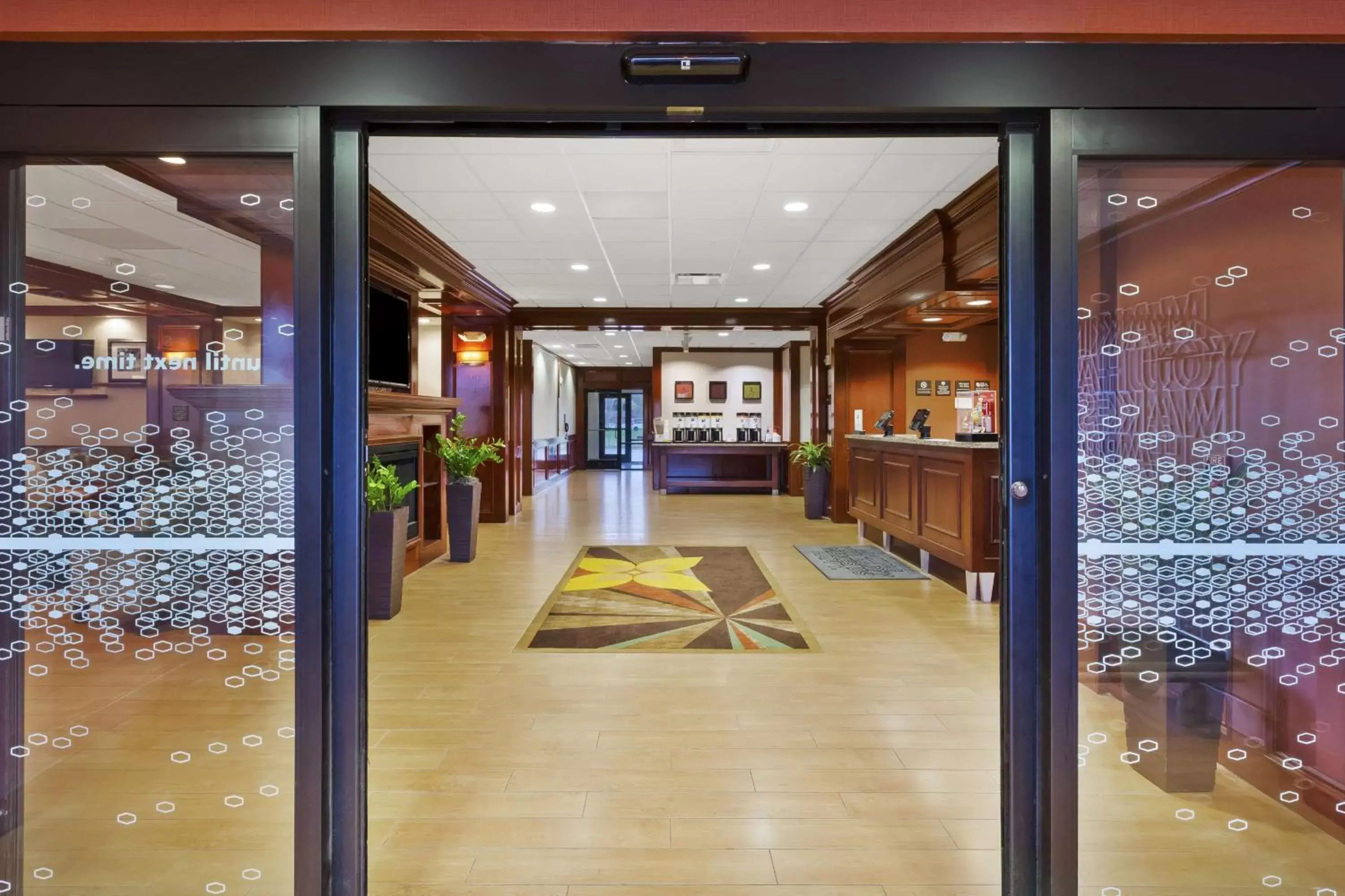 Lobby or reception in Hampton Inn Detroit/Southgate