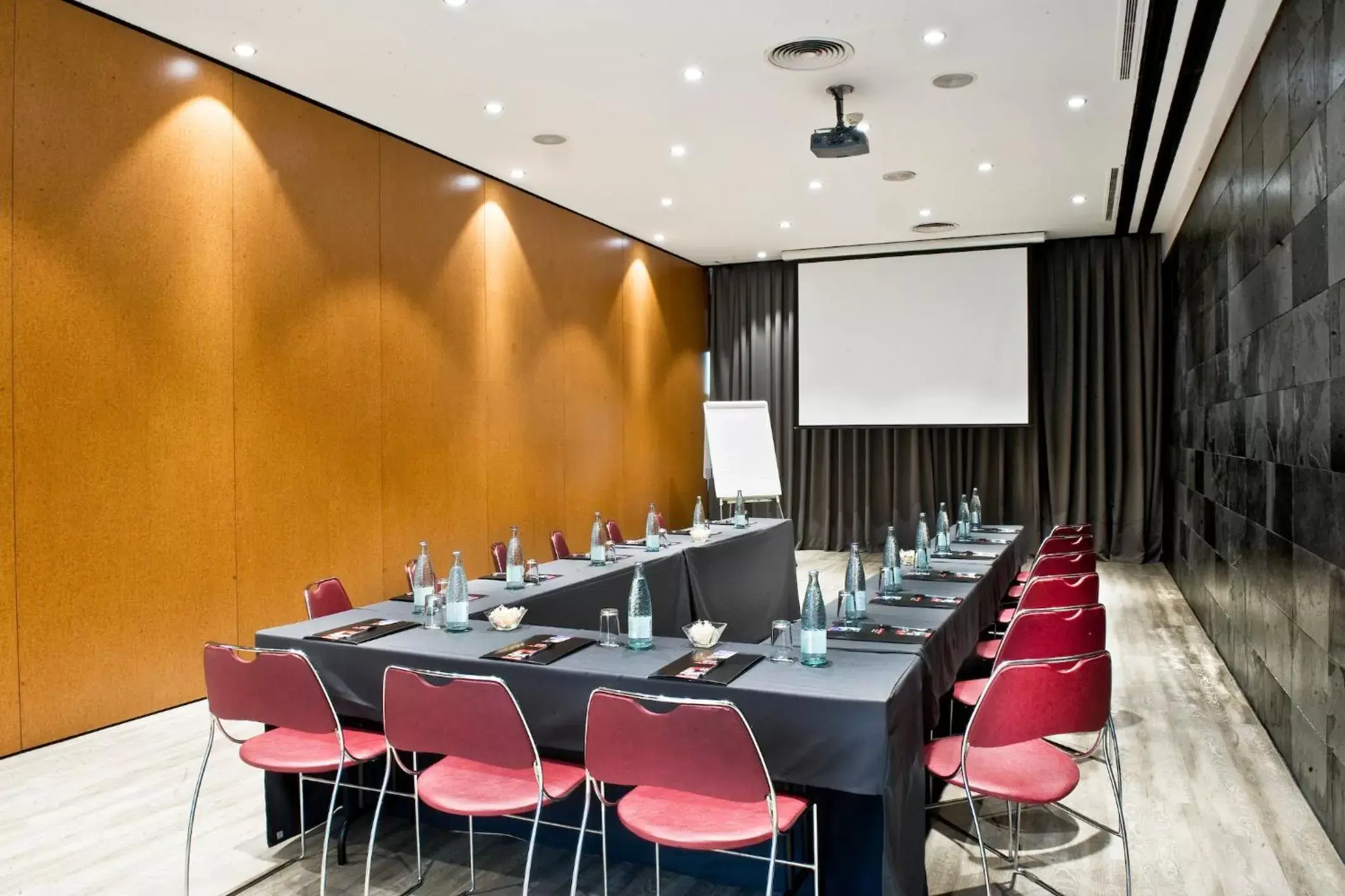 Meeting/conference room in Best Western Plus Hotel Alfa Aeropuerto
