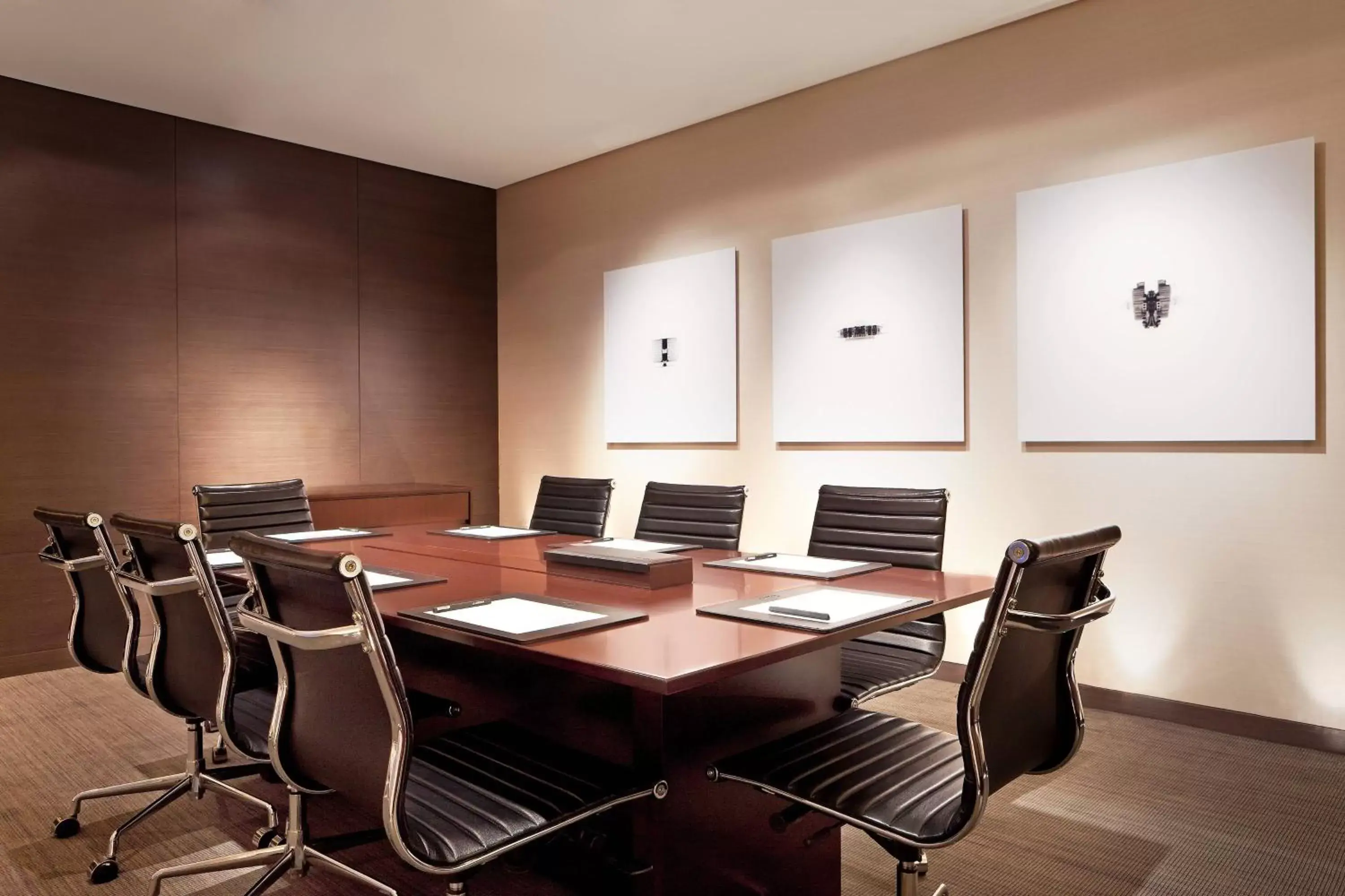 Meeting/conference room in Le Meridien Taipei