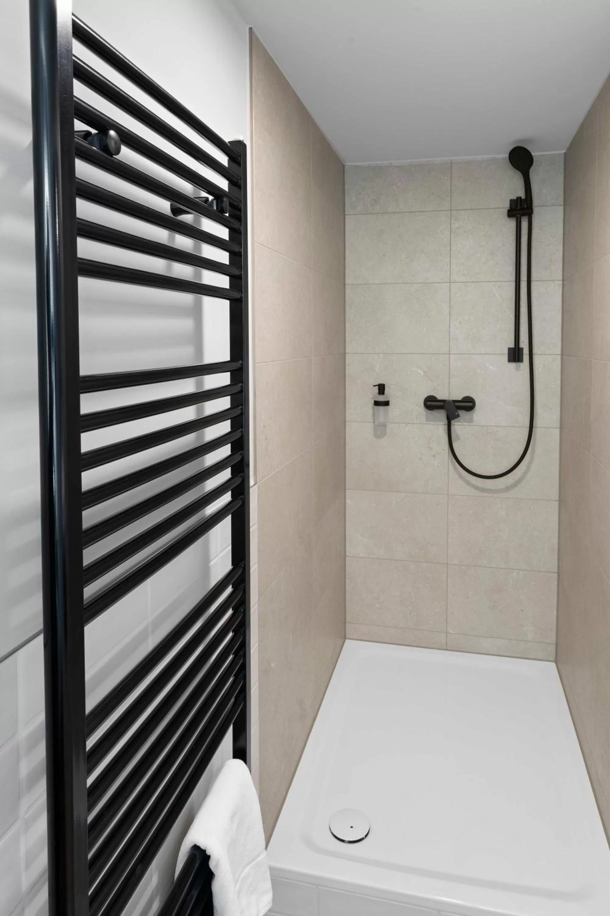 Shower in Hotel Garni Traube