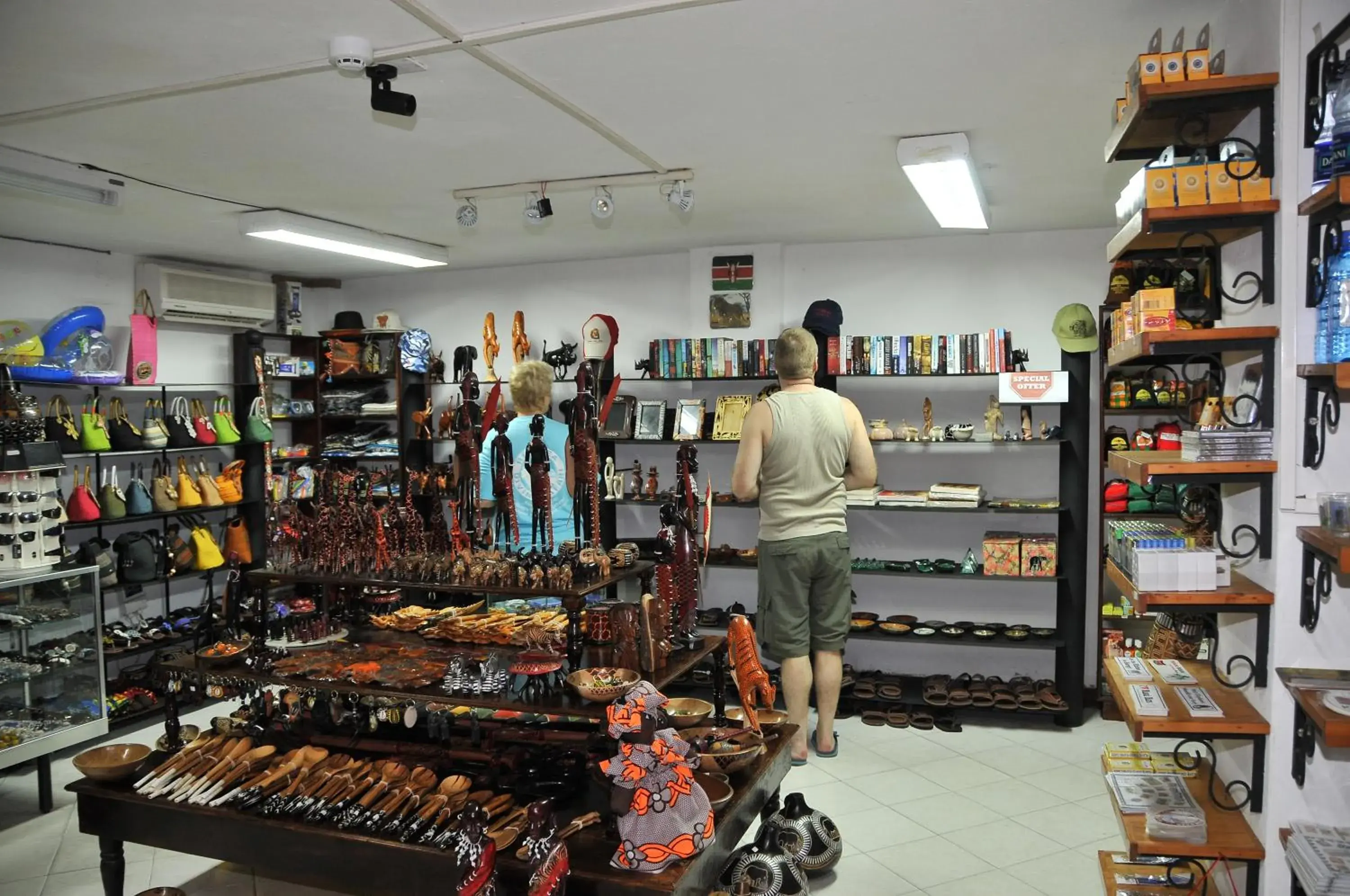 On-site shops, Supermarket/Shops in Bamburi Beach Hotel