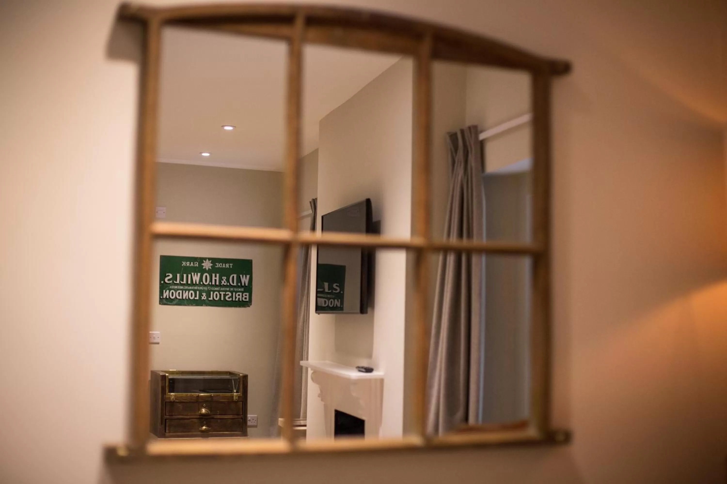 Decorative detail in The Redan Inn