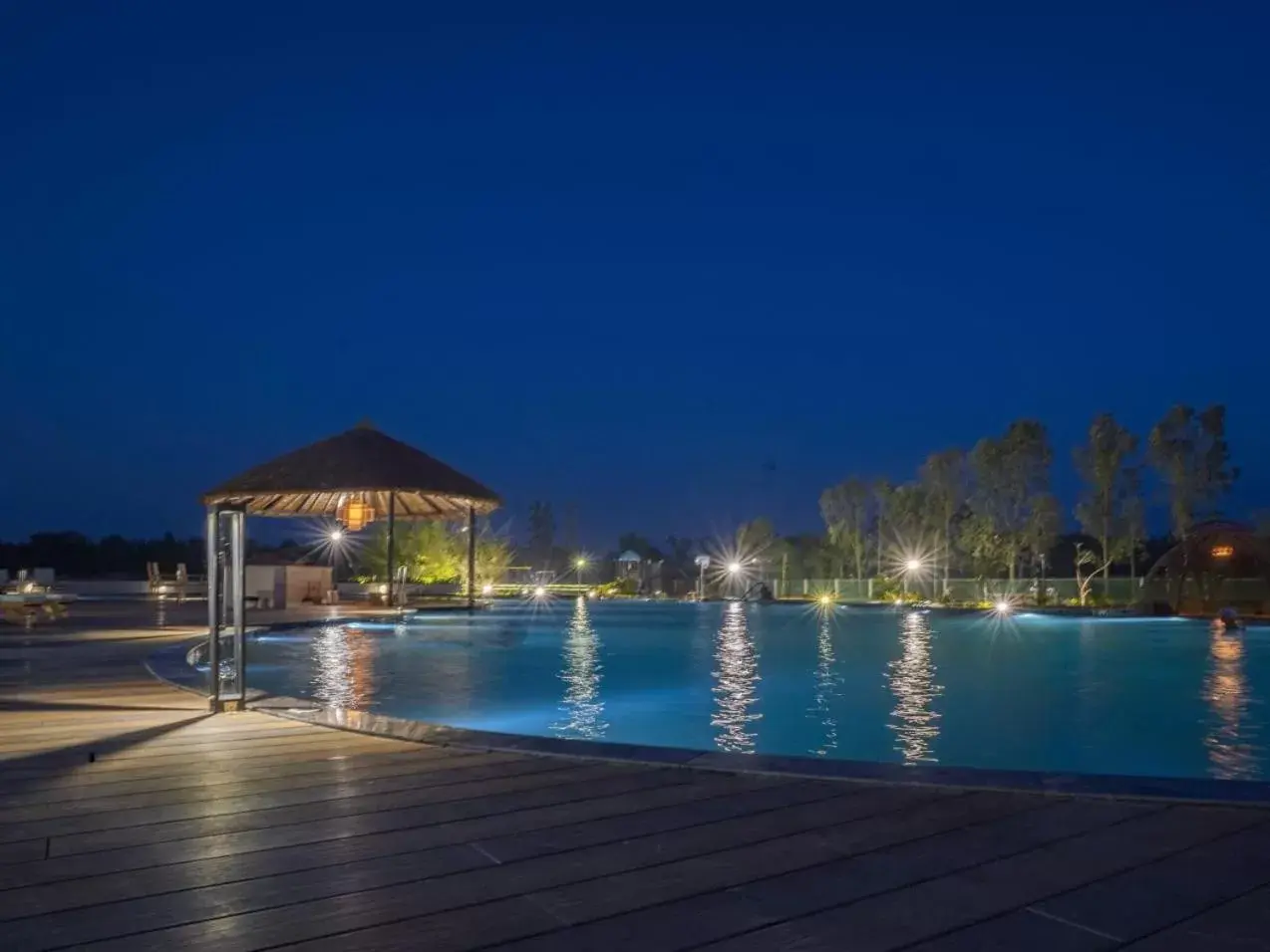 Swimming pool in Hotel Sonar Bangla Sundarban Swimming pool in Hotel Sonar Bangla Sundarban