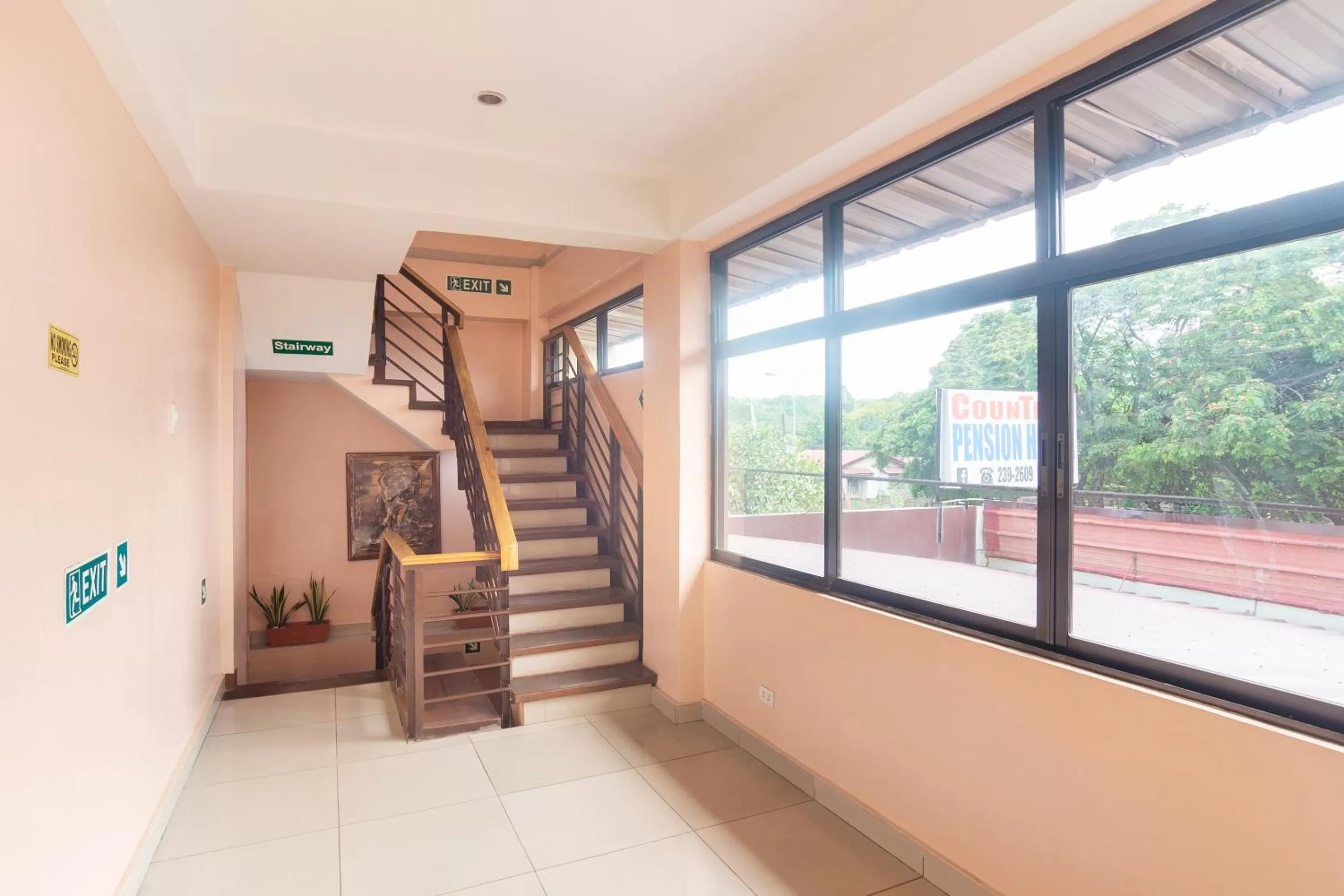 Floor plan in CounTess Pension House