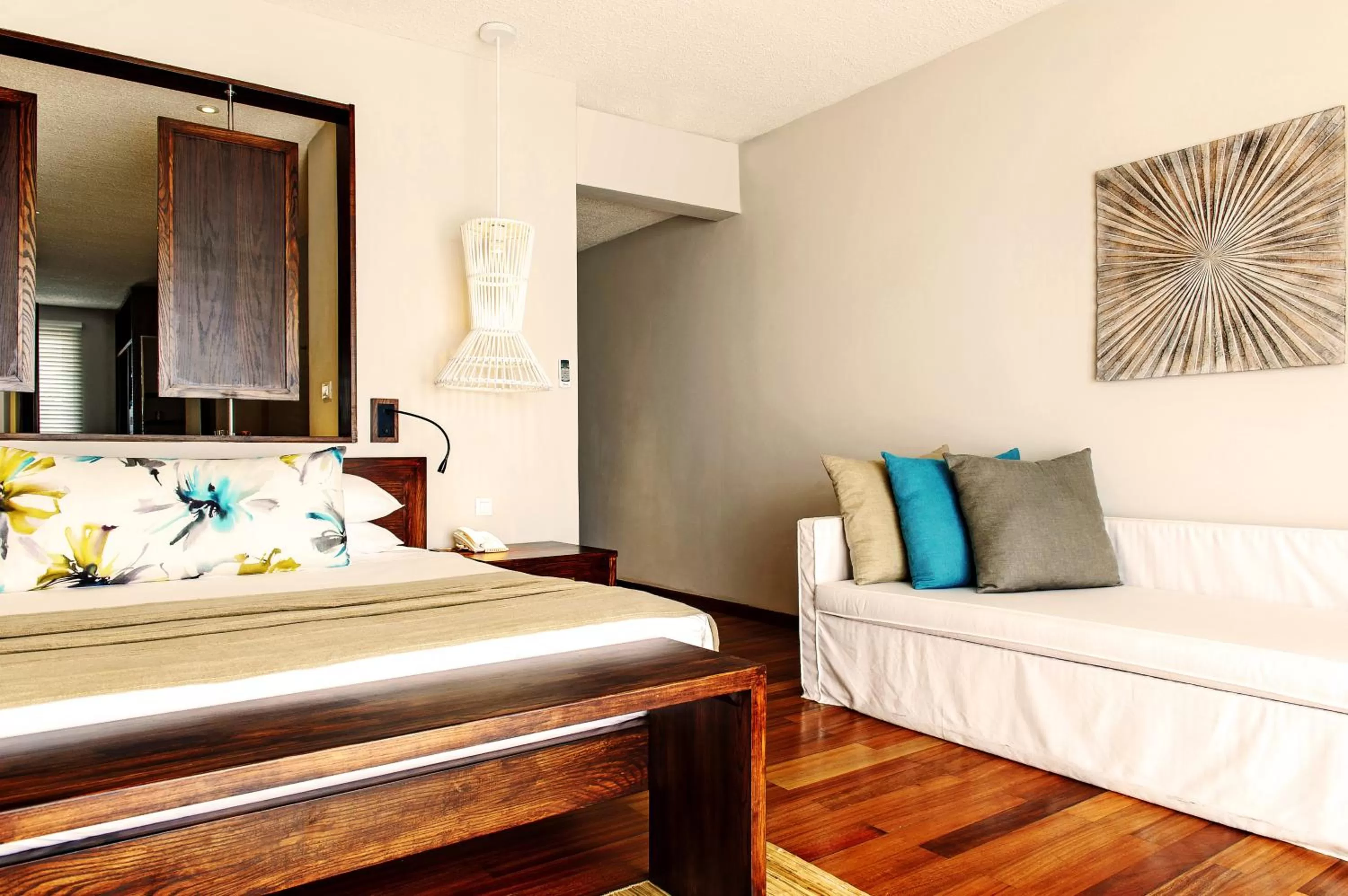 Photo of the whole room, Bed in Solana Beach Mauritius - Adults Only