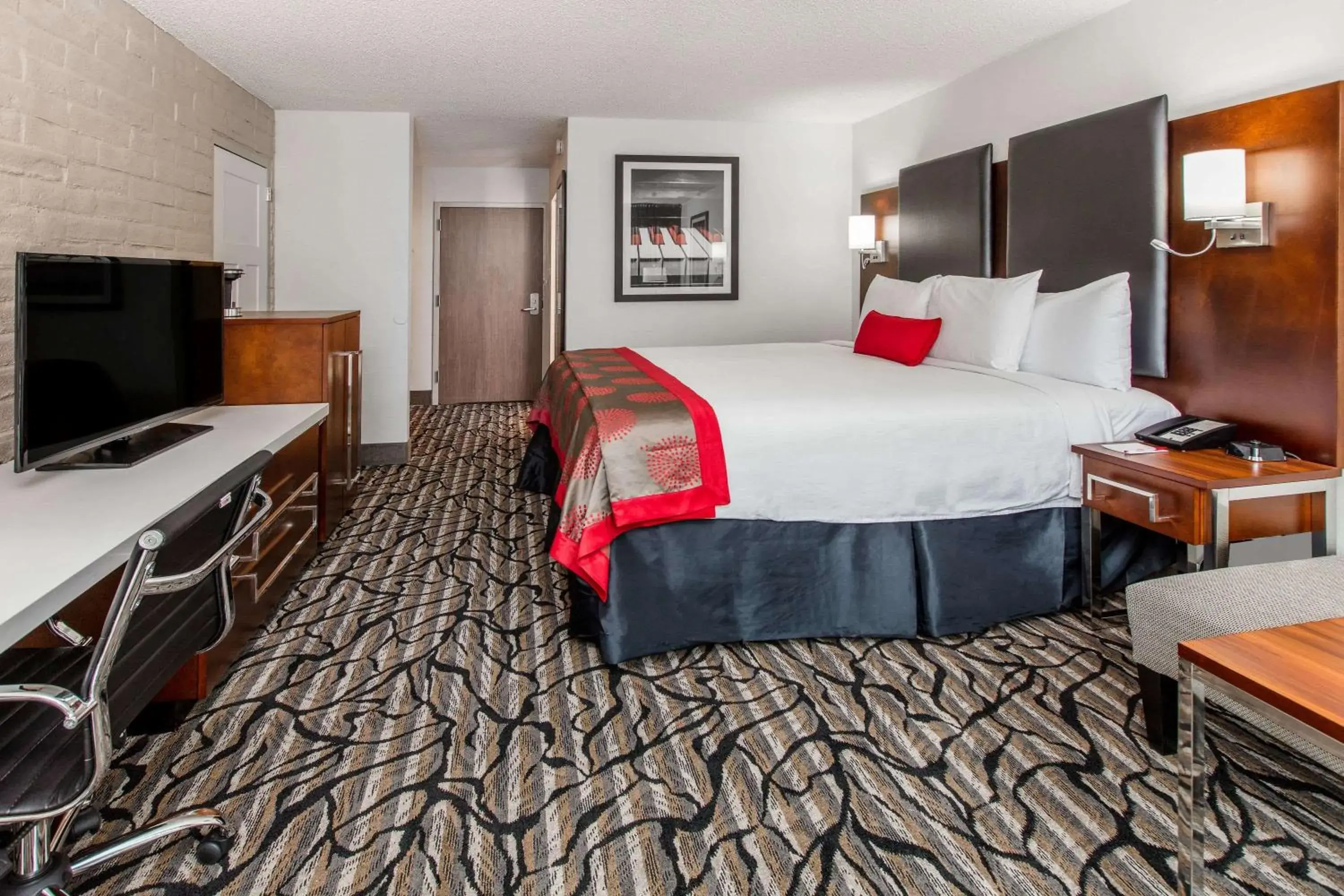 Photo of the whole room, Bed in Ramada by Wyndham Austin South